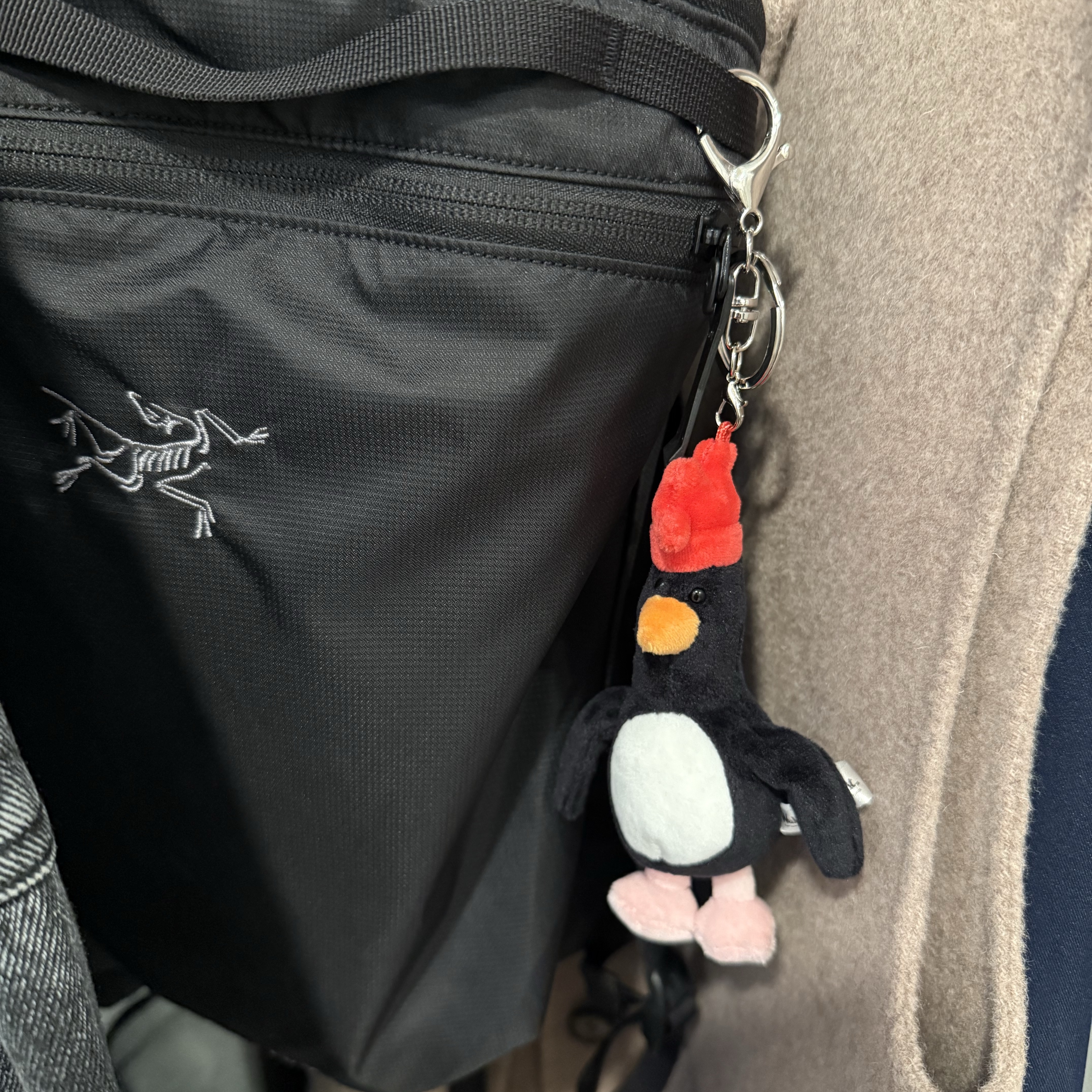 Dream C&C Feathers Mcgraw Keyring 10cm 착용 스타일