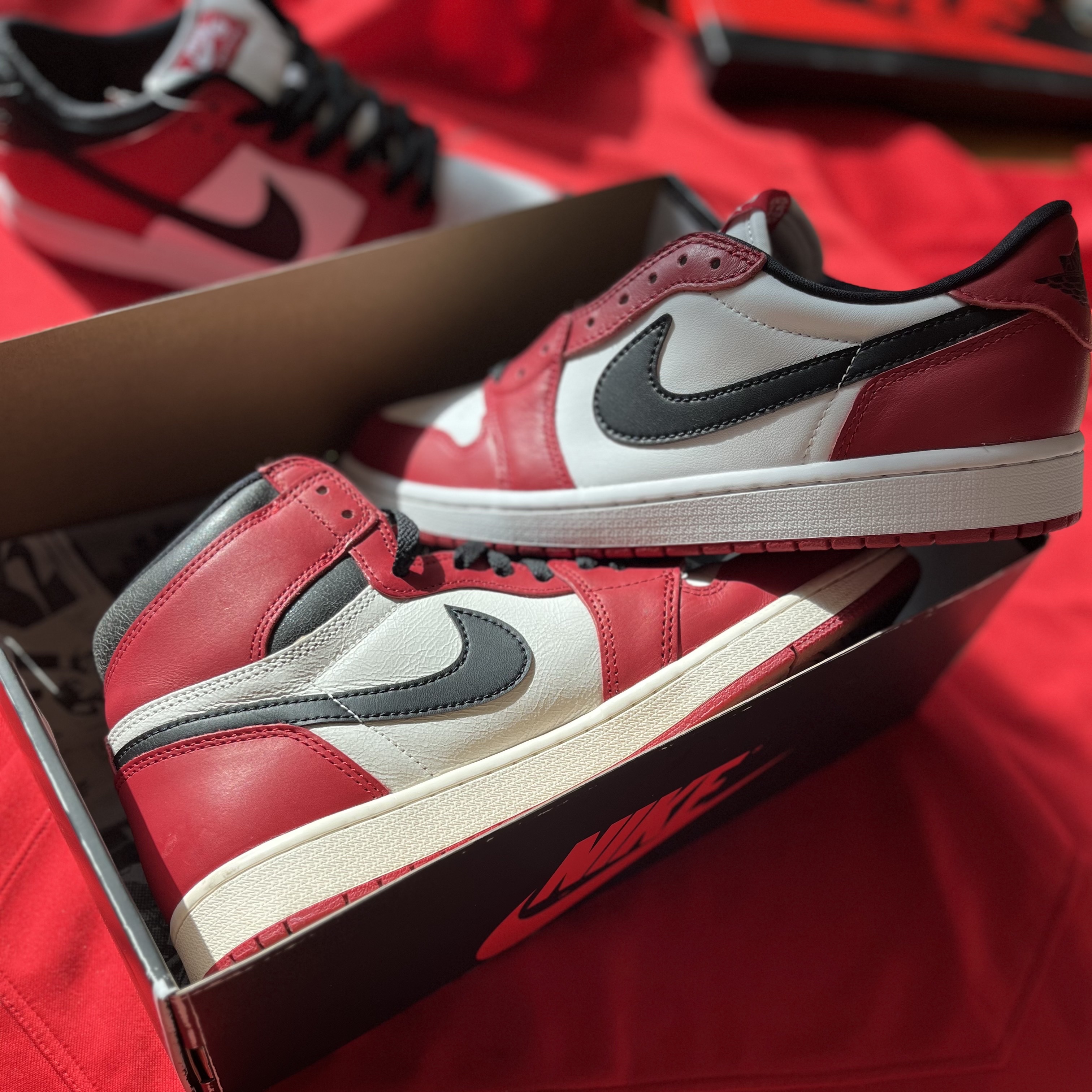 Jordan 1 Retro Low OG Chicago, Jordan 1 Retro High OG Chicago 2022 착용 스타일 - 2