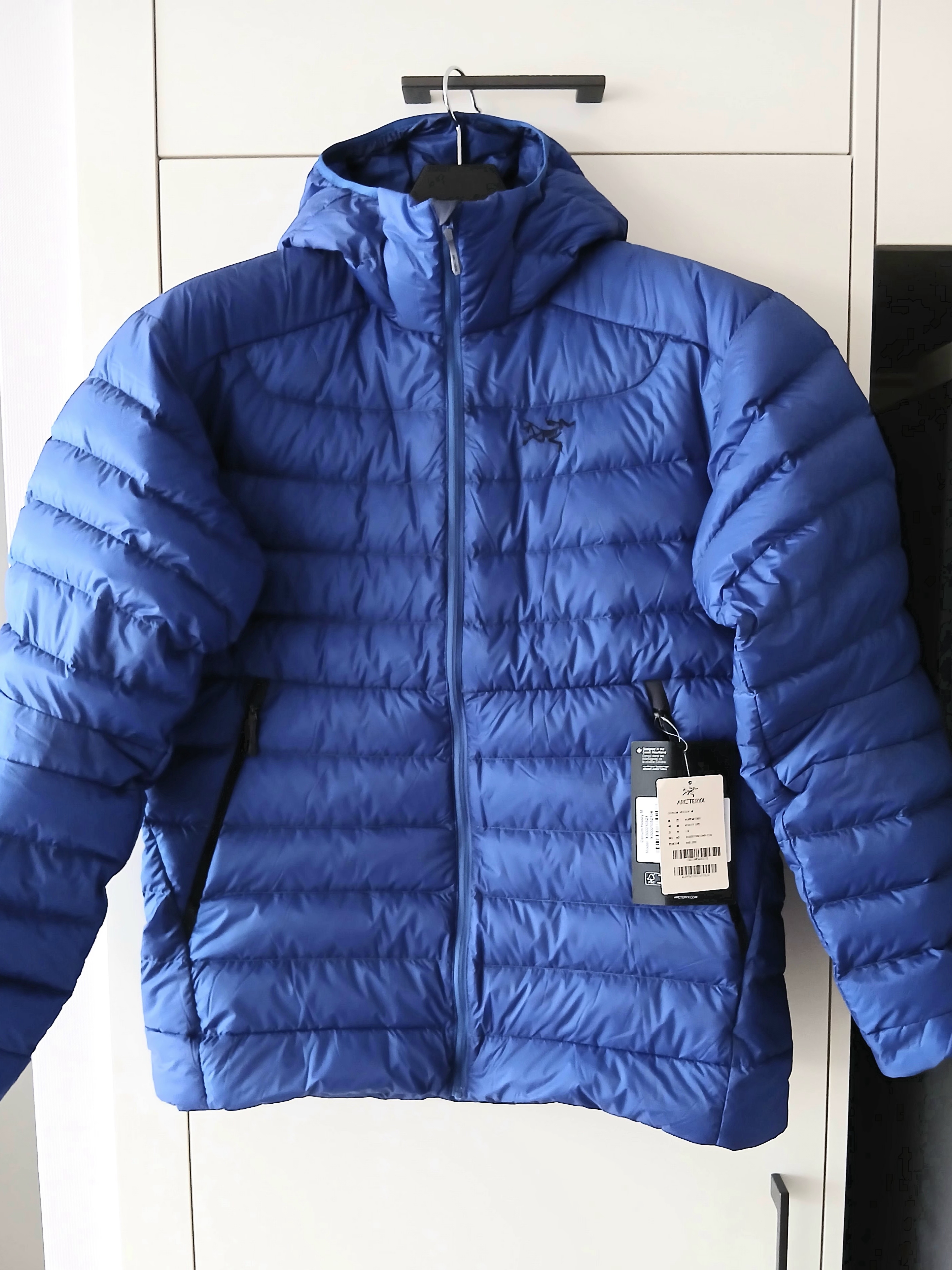 Arc'teryx Cerium Hoody Black, Arc'teryx Cerium Hoody Black 착용 스타일 - 1