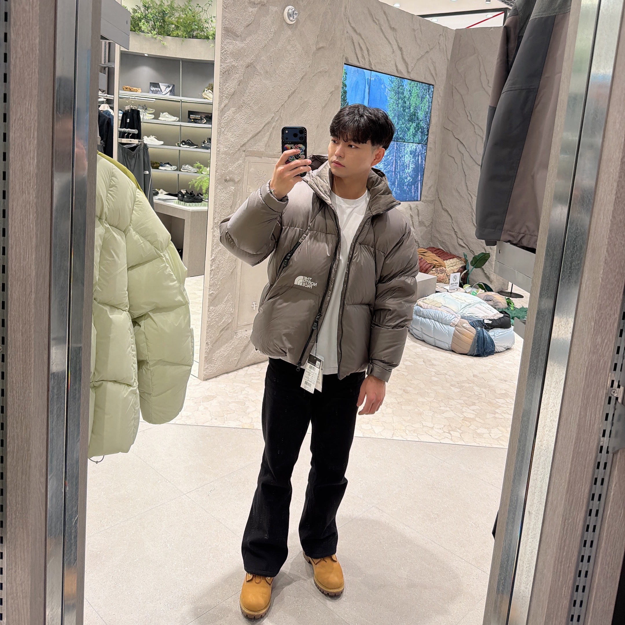 The North Face Project Down Jacket RDS Browne - 25FW 착용 스타일 - 2