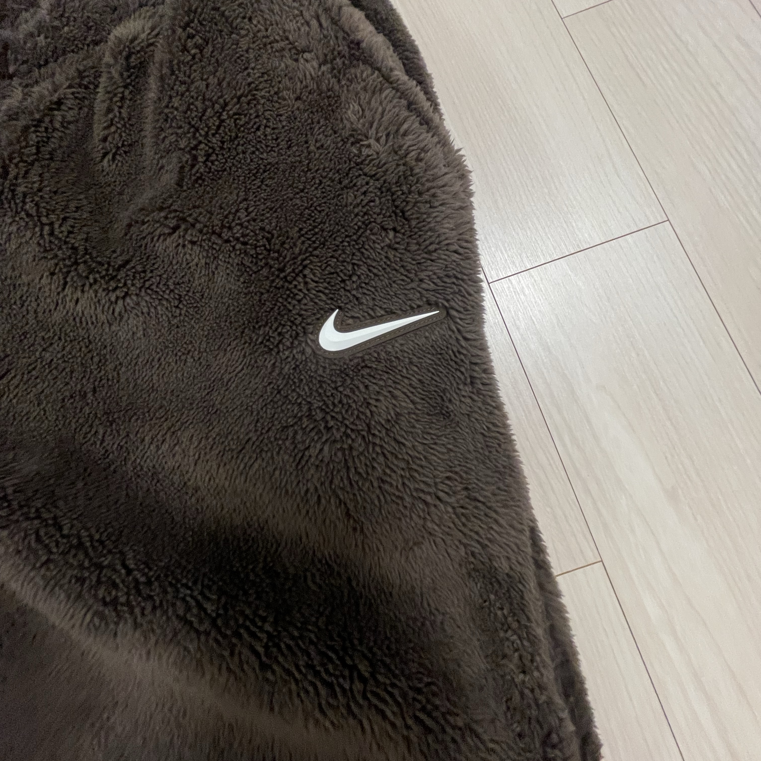 Nike x Drake Nocta CS Pants Baroque Brown Summit White - Asia 착용 스타일 - 2