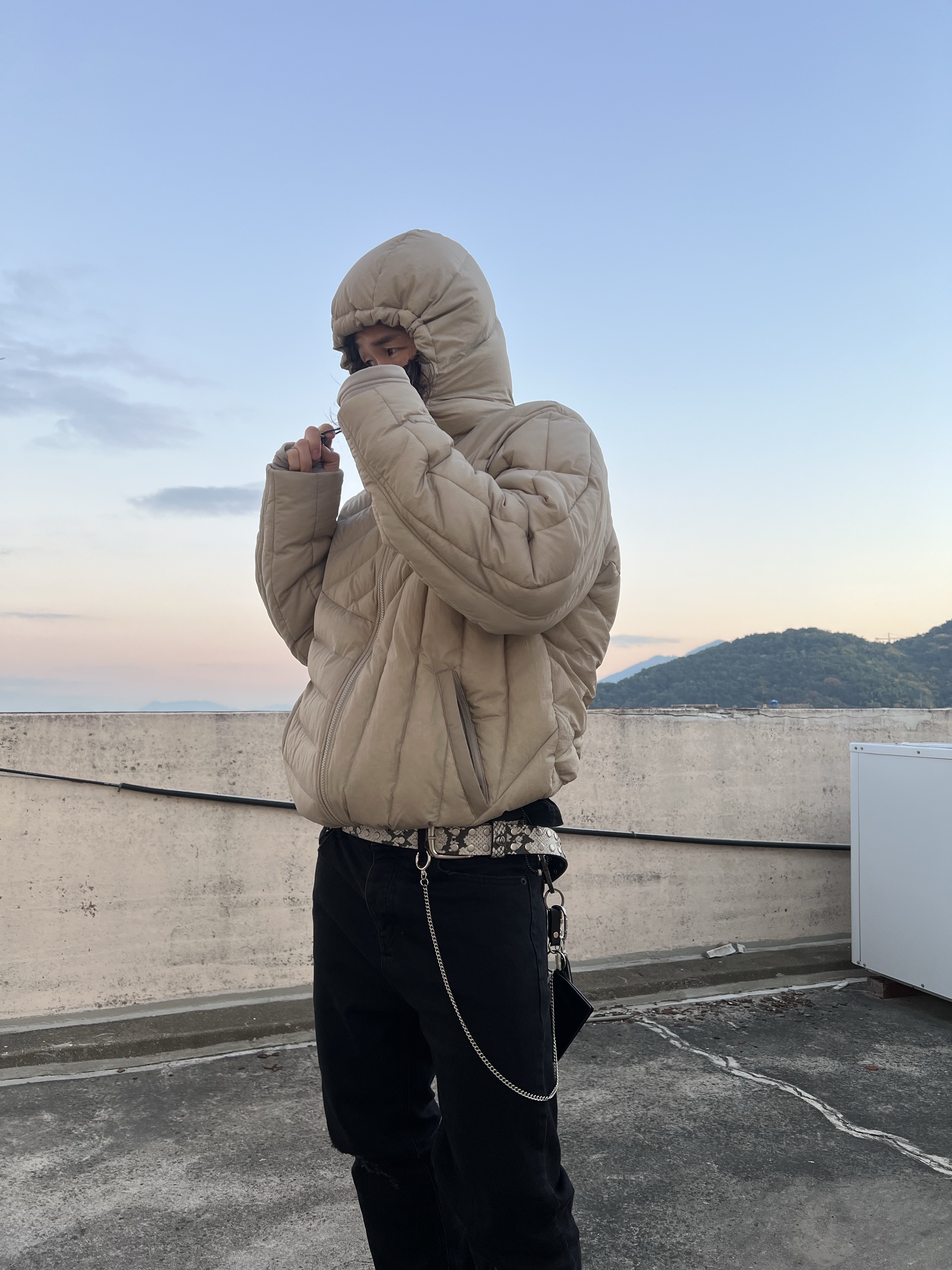 Undermycar Crewgu Double Layered Flared Jeans Moonless Night - 23FW 착용 스타일 - 2