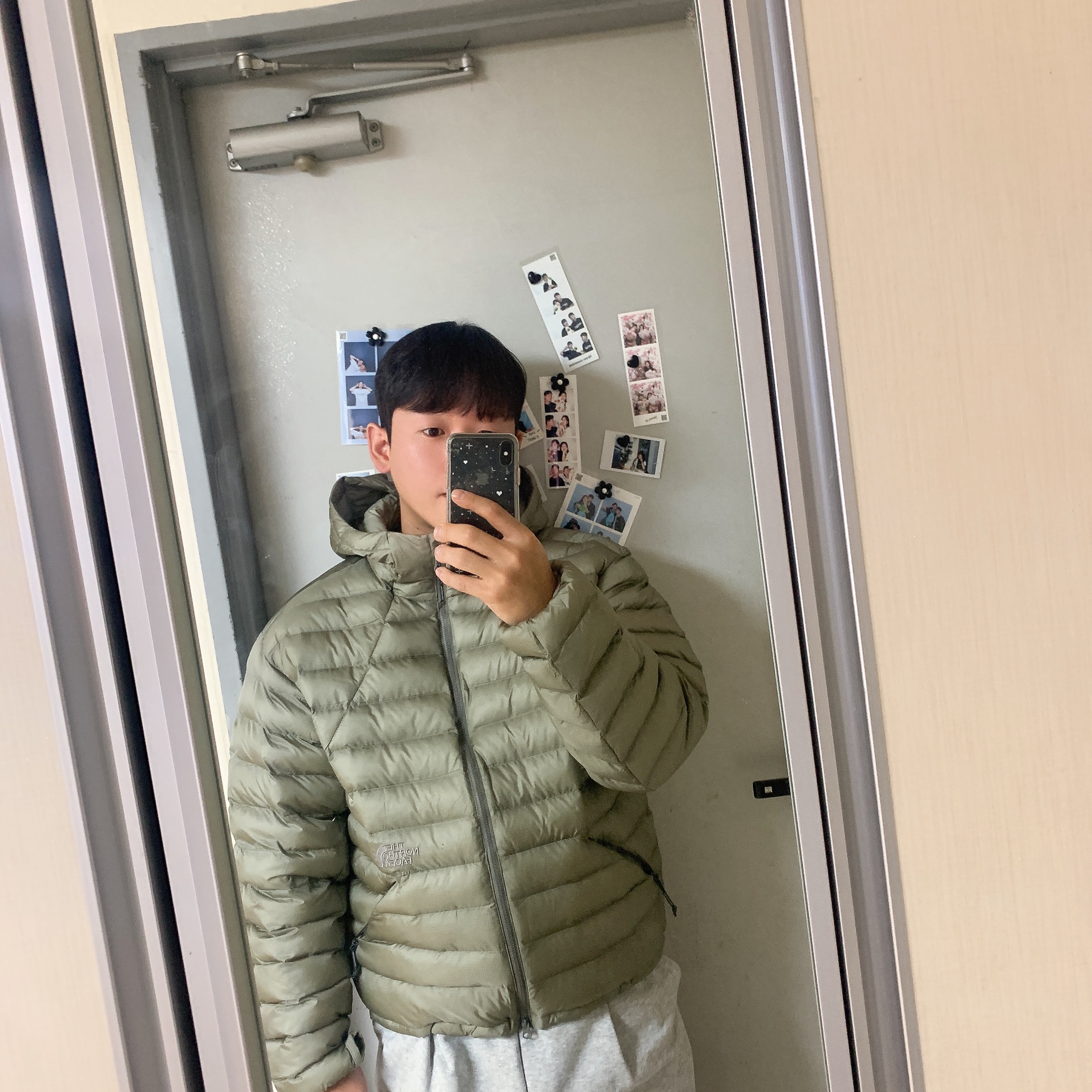 The North Face Ventus On Jacket Light Khaki 착용 스타일