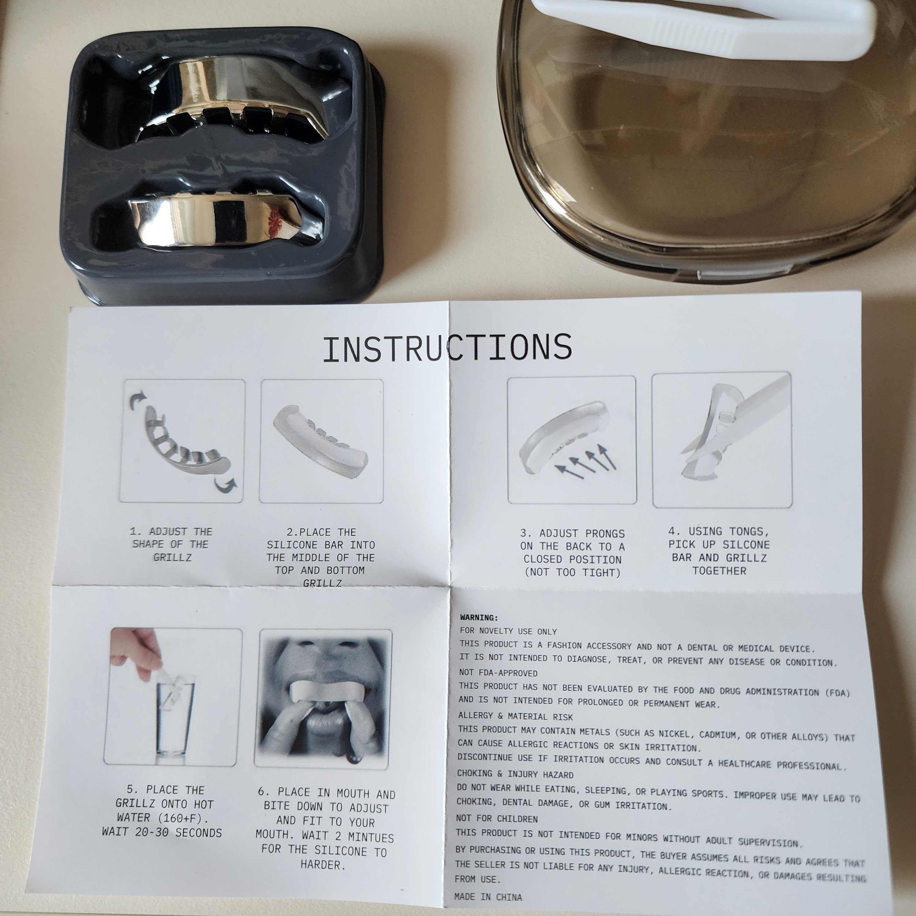 Yeezy GR-01 Grillz Silver 착용 스타일 - 1