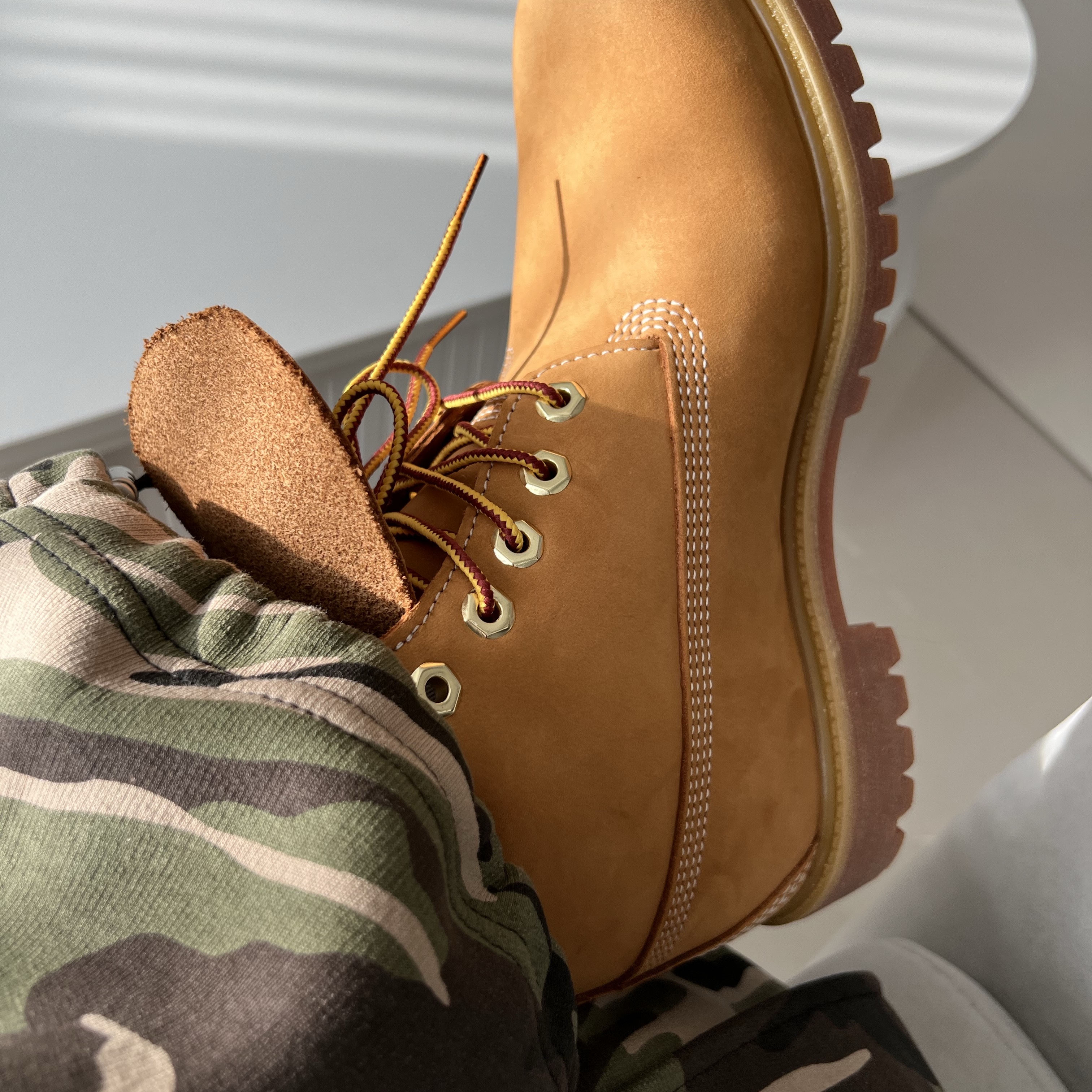 Timberland Premium 6 inch Waterproof Boot Wheat Nubuck - Wide 착용 스타일 - 2