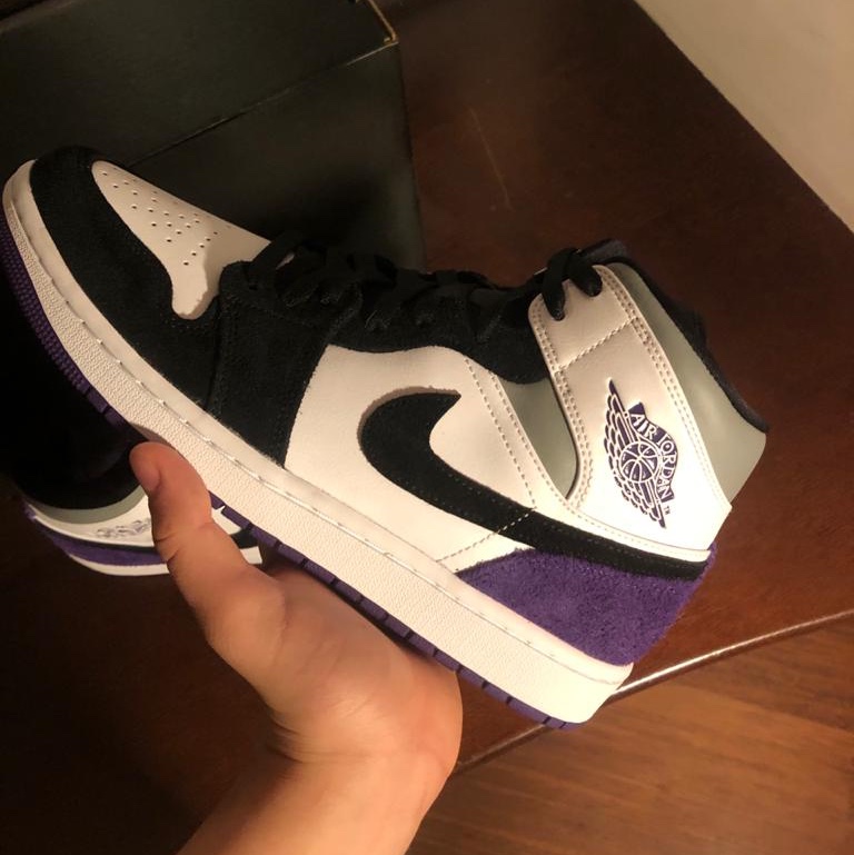 Jordan 1 Mid SE Court Purple 착용 스타일