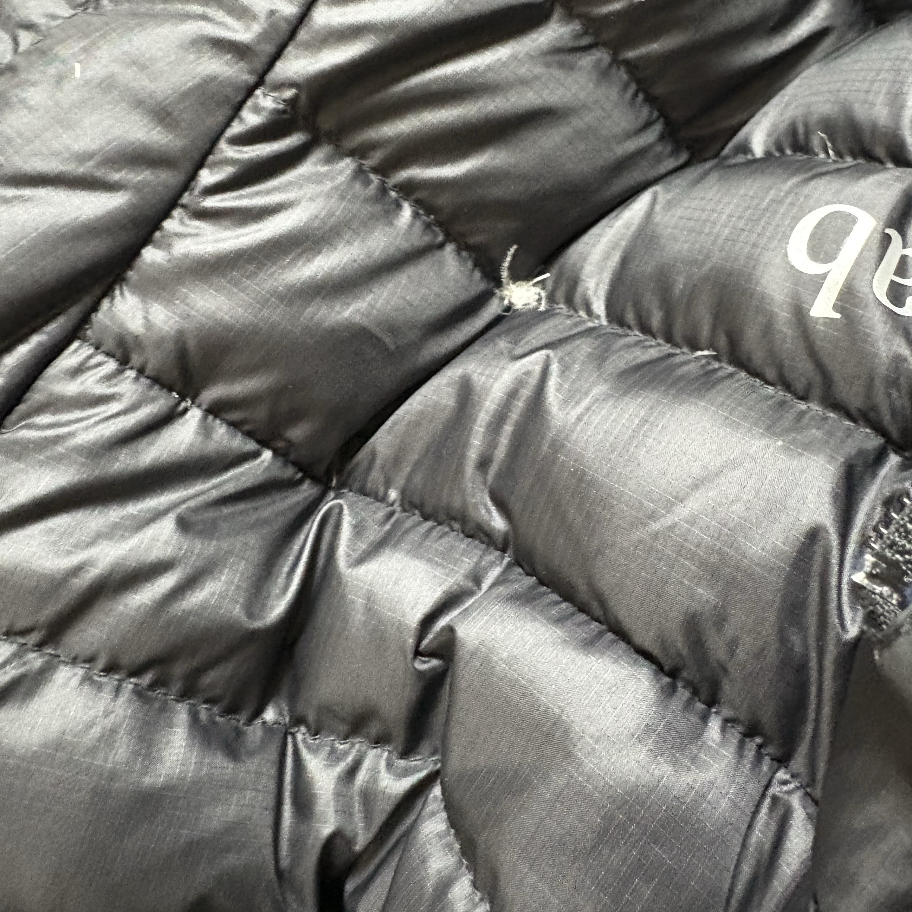 Rab Microlight Alpine Jacket Black 착용 스타일