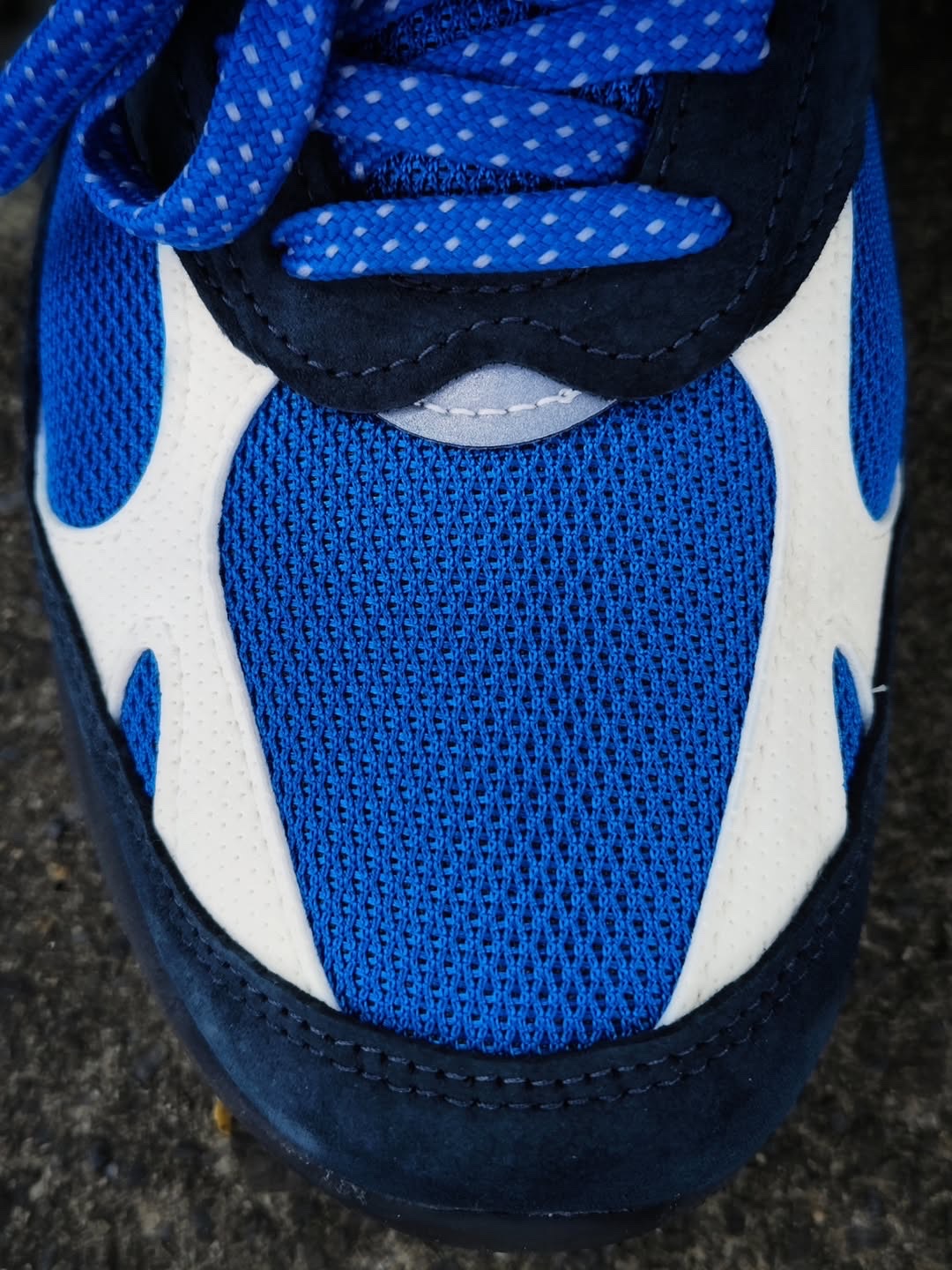 New Balance x Kith x Madison Square Garden 993 Made in USA Navy Princess Blue 착용 스타일 - 3