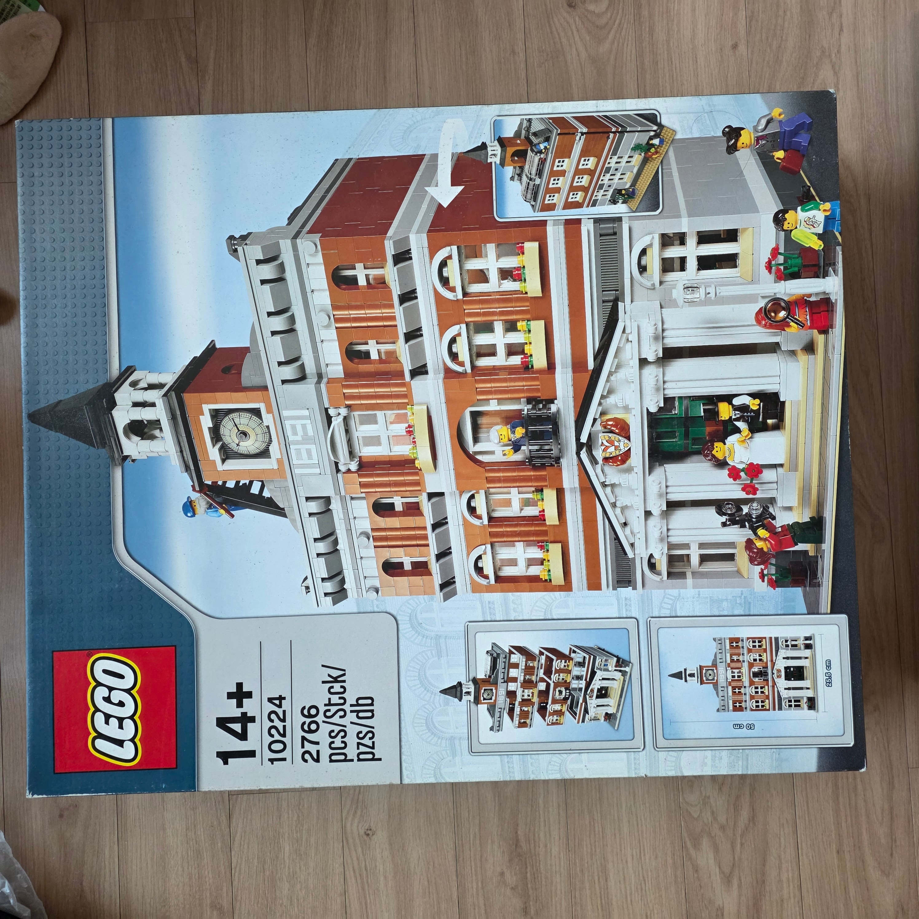 Lego Town Hall 착용 스타일