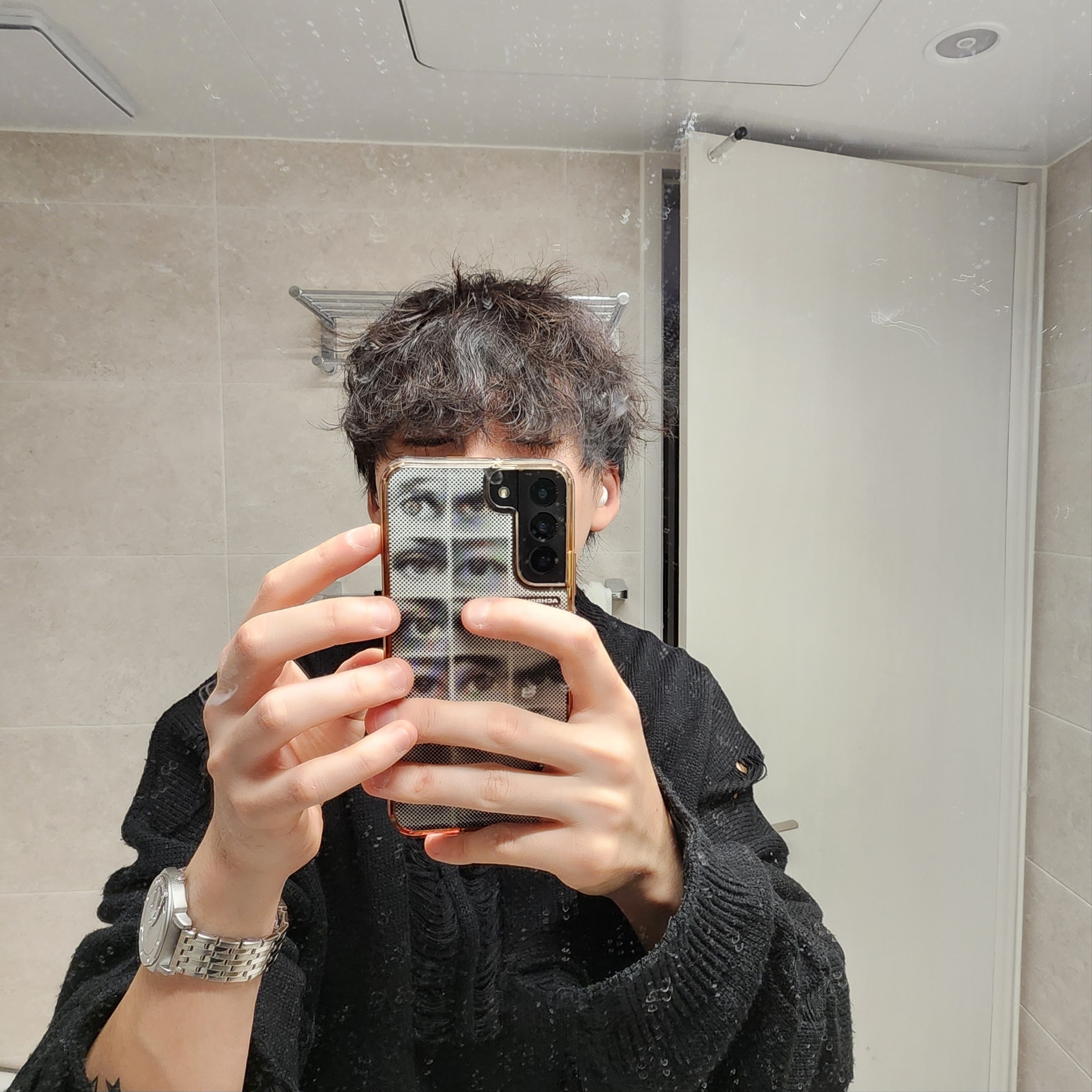 Undermycar Rabban Destroyed Long Sleeve Knit Dark Ink - 23FW 착용 스타일