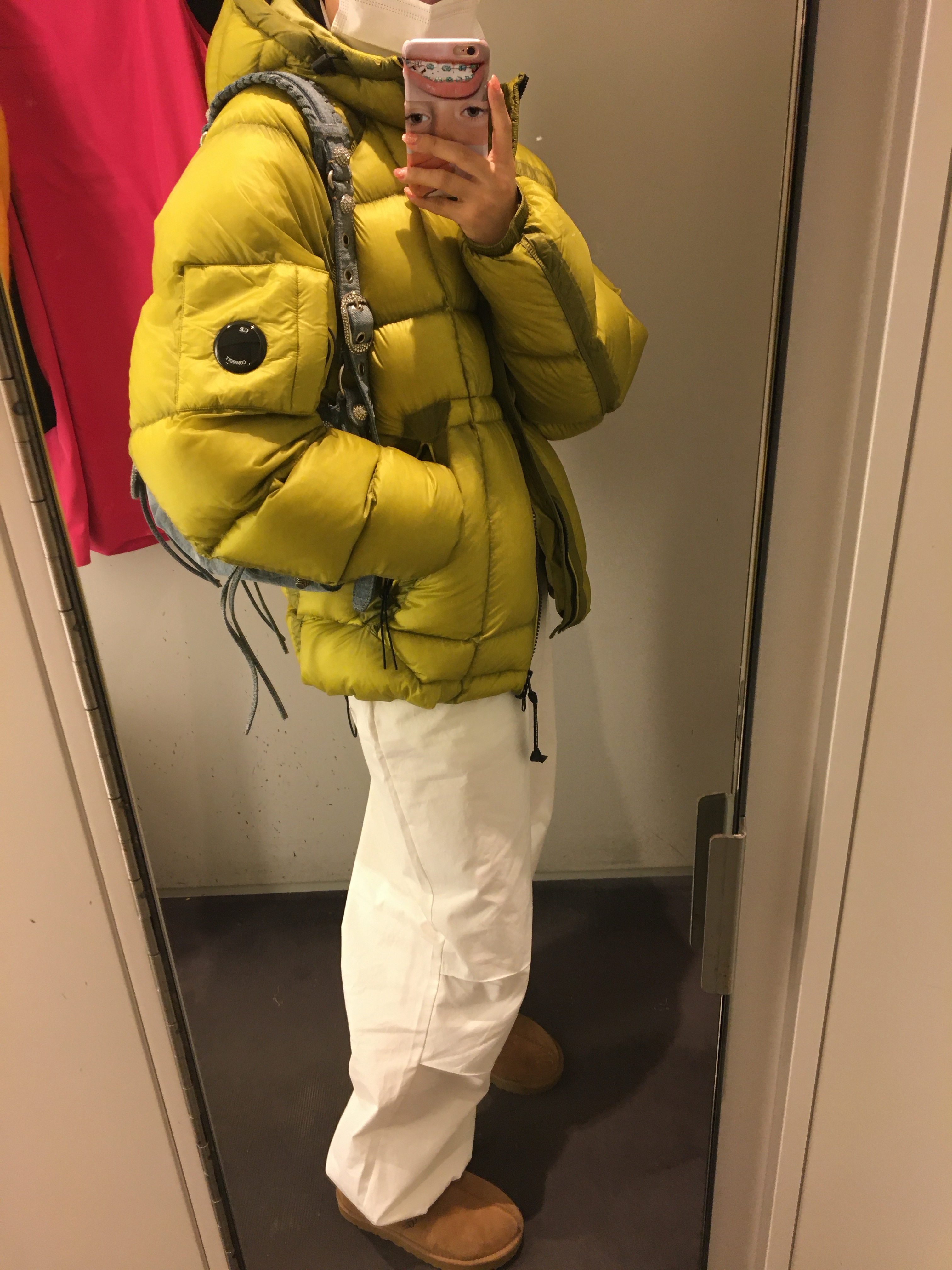 C.P. Company DD Shell Hooded Down Jacket Golden Palm Yellow - 22FW, Balenciaga Le Cagole XS Shoulder Bag Denim Blue 착용 스타일