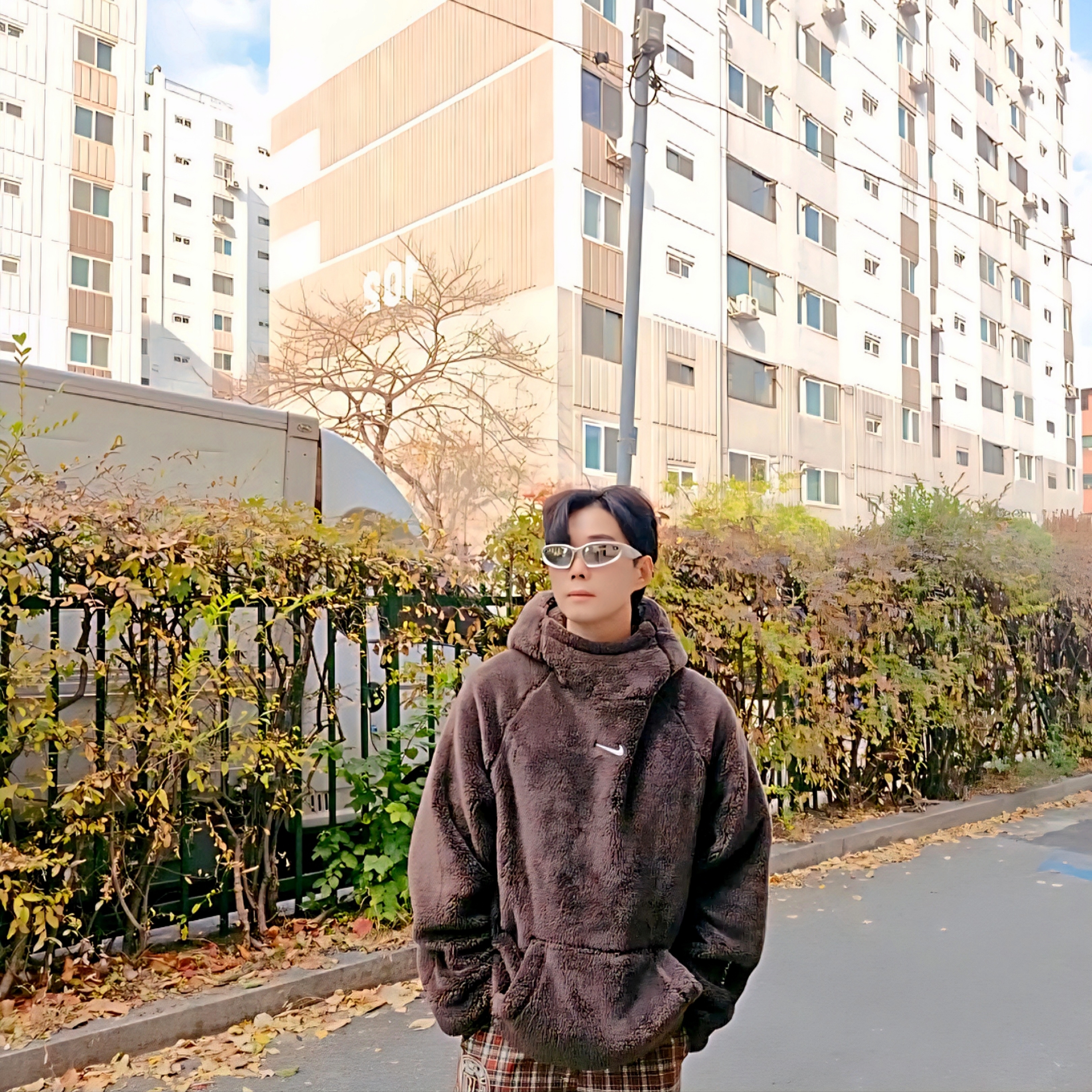 Nike x Drake Nocta CS Hoodie Baroque Brown Summit White - Asia, True Religion TR Dynamics Pants Check 착용 스타일 - 1