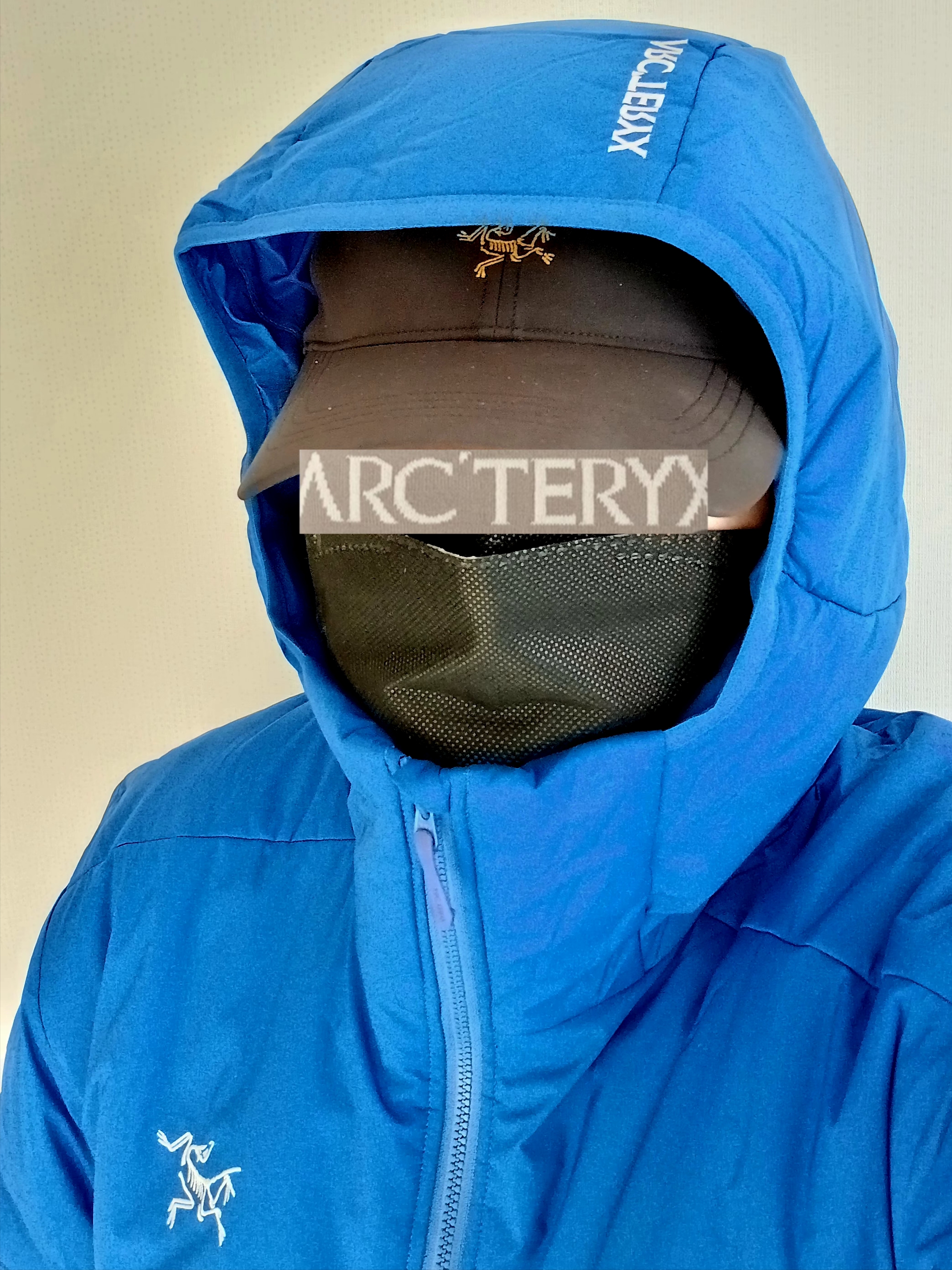 Arc'teryx Atom SV Hoody Vitality, Arc'teryx Small Bird Cap Black 착용 스타일 - 2