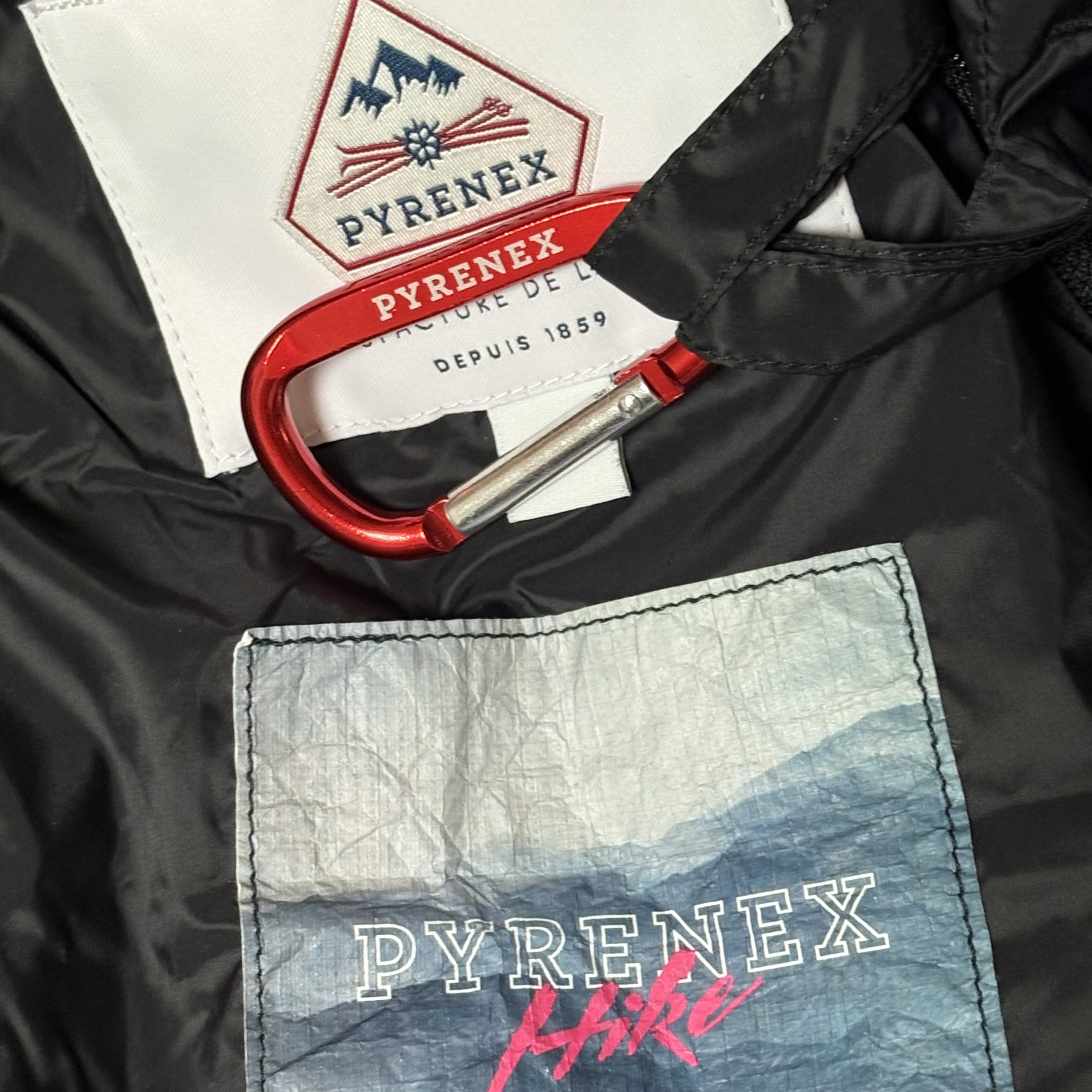 Pyrenex Arial Hooded Down Jacket Black ์ฐฉ์ฉ ์คํ์ผ