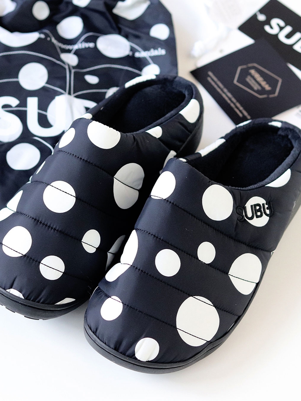 Subu Down Sandal Cream Snow Dot 착용 스타일 - 1