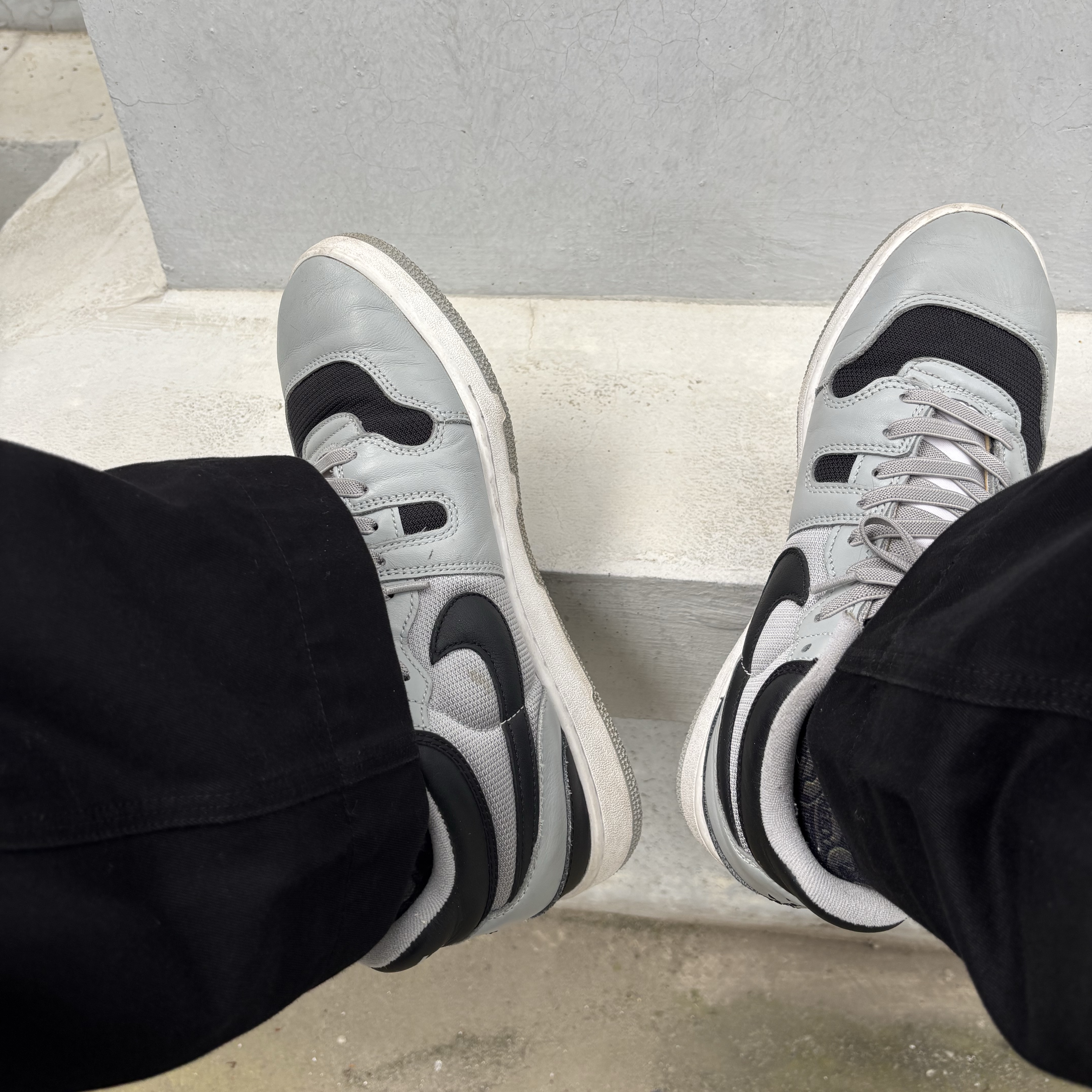 Nike x Travis Scott Mac Attack SP Light Smoke Grey 착용 스타일
