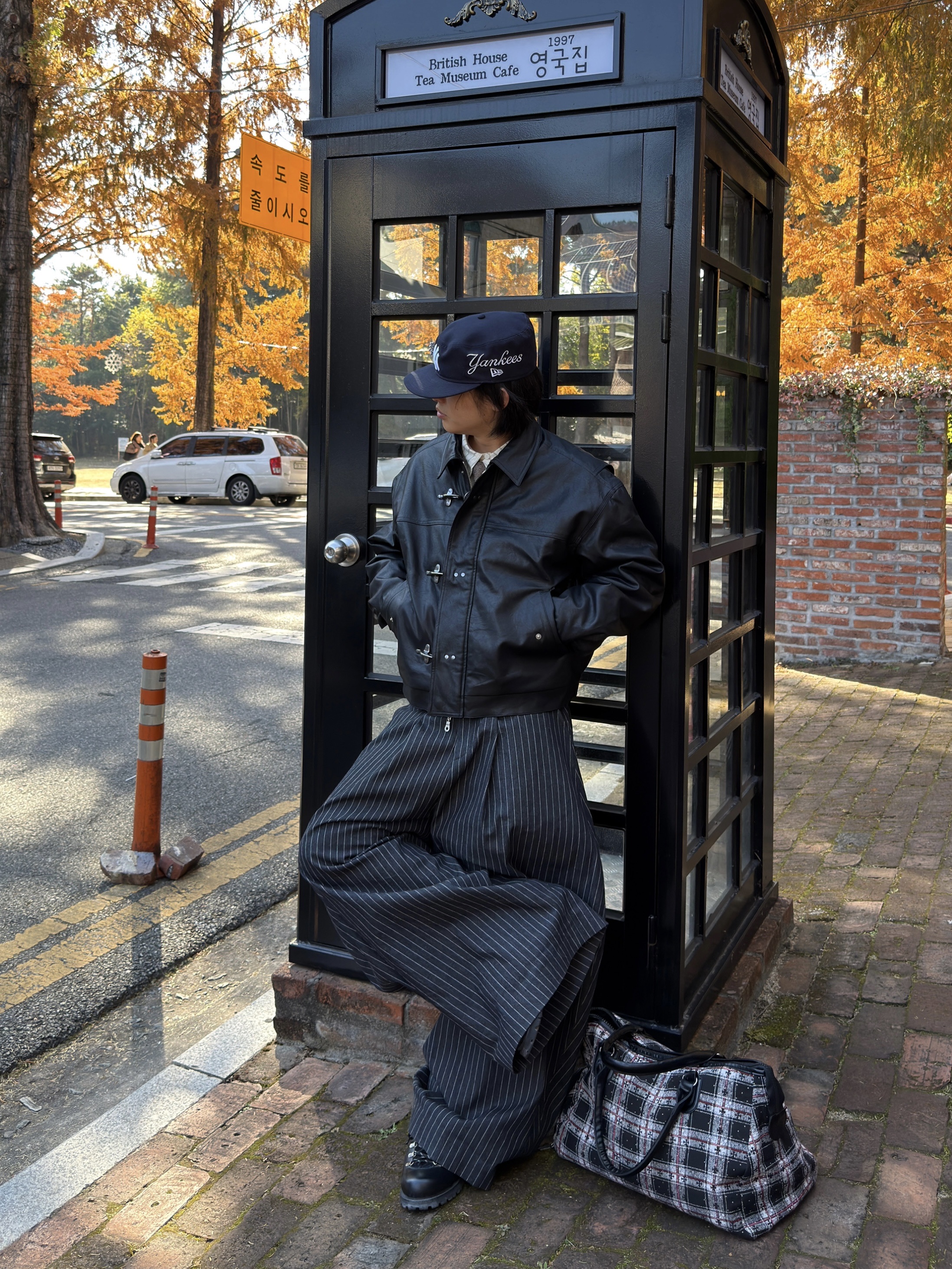 Romantic Move Oat Mountain Oil Black, New Era MLB New York Yankees Pillbox Series Ball Cap Navy 착용 스타일 - 2