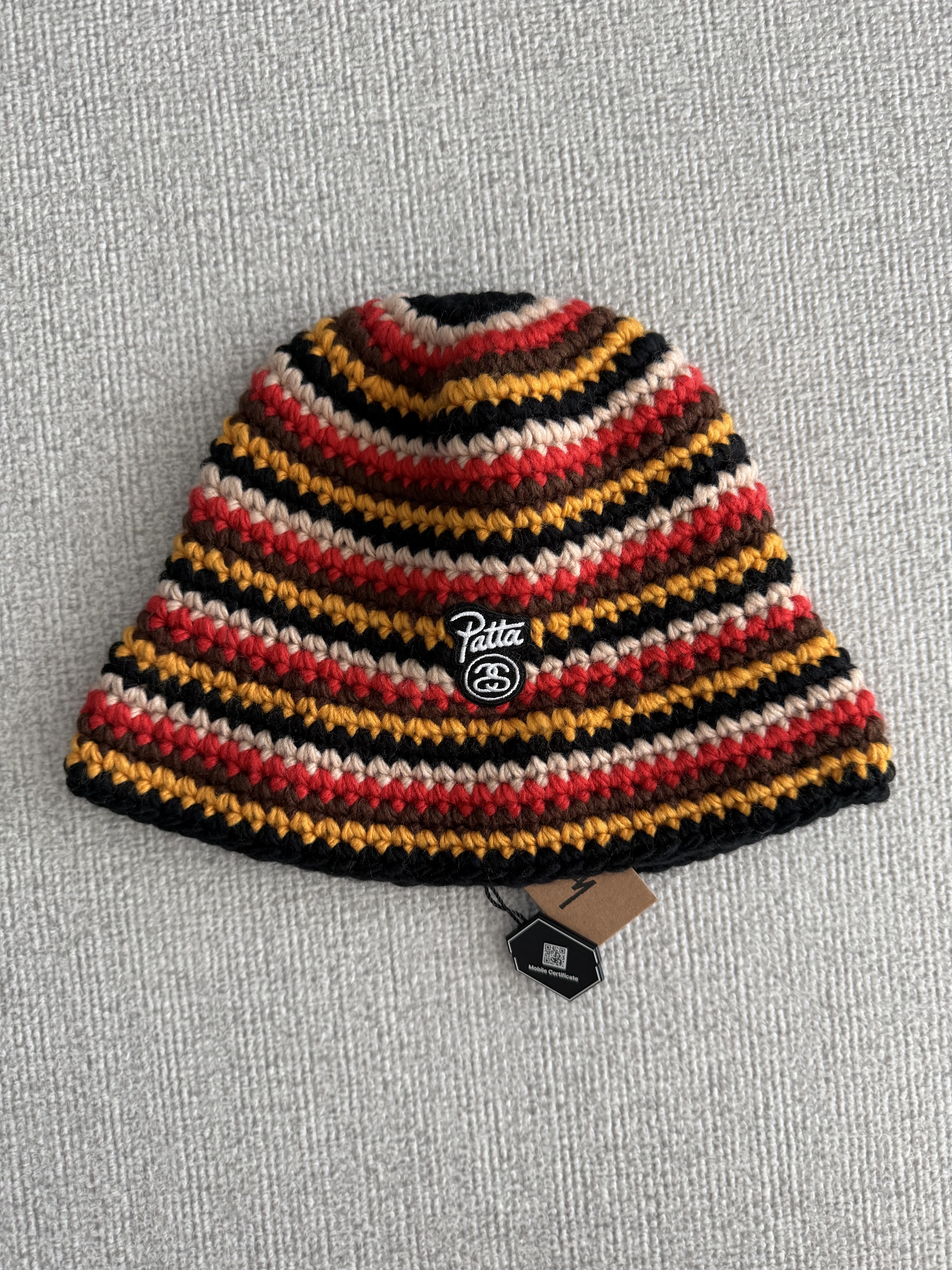 Stussy x Patta Striped Knit Bucket Hat Multi 착용 스타일
