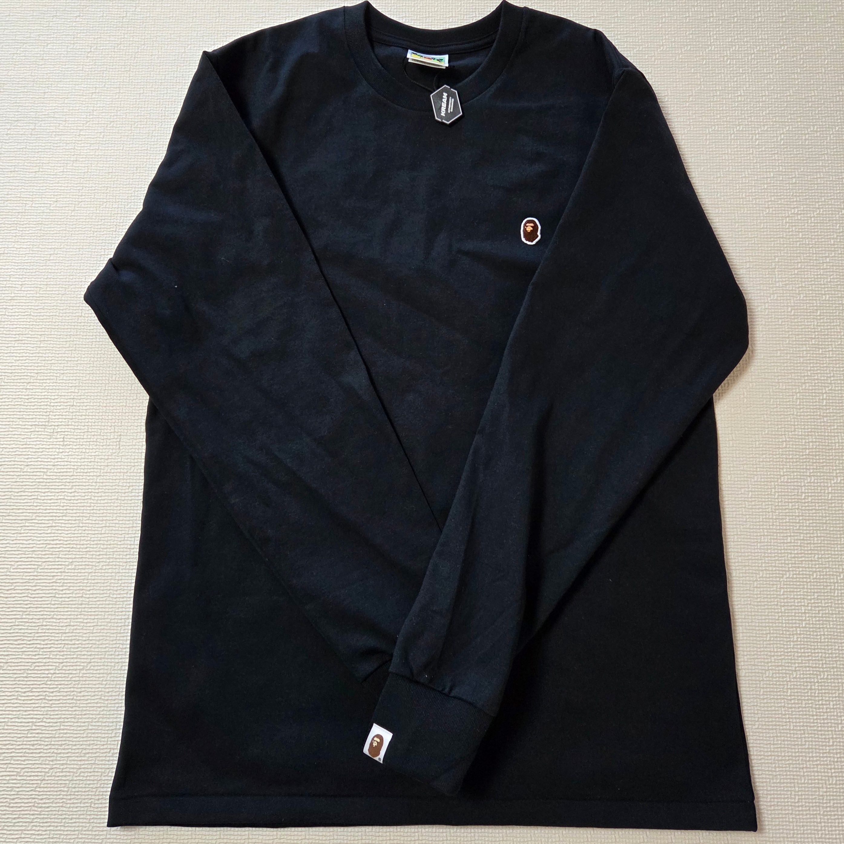 BAPE One Point L/S T-Shirt Black 착용 스타일 - 1