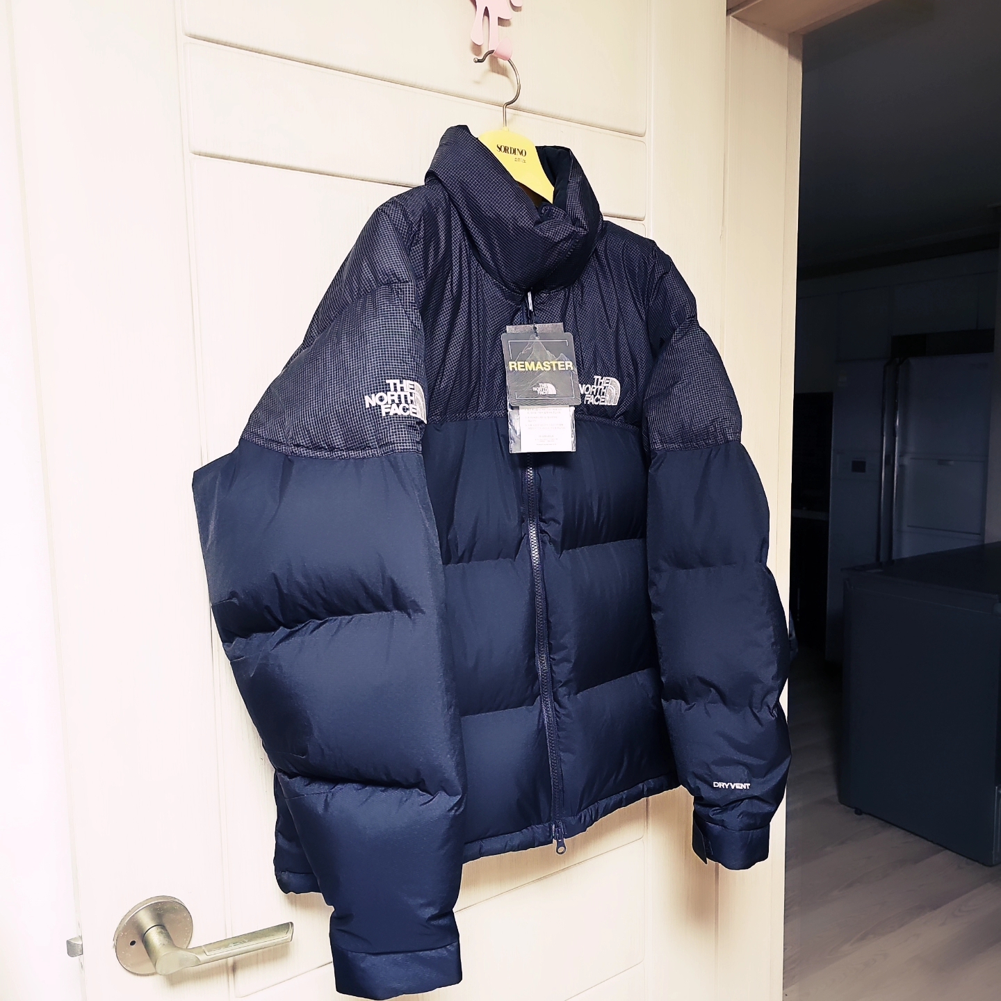 The North Face Remaster Down Jacket Black - 25FW 착용 스타일 - 1