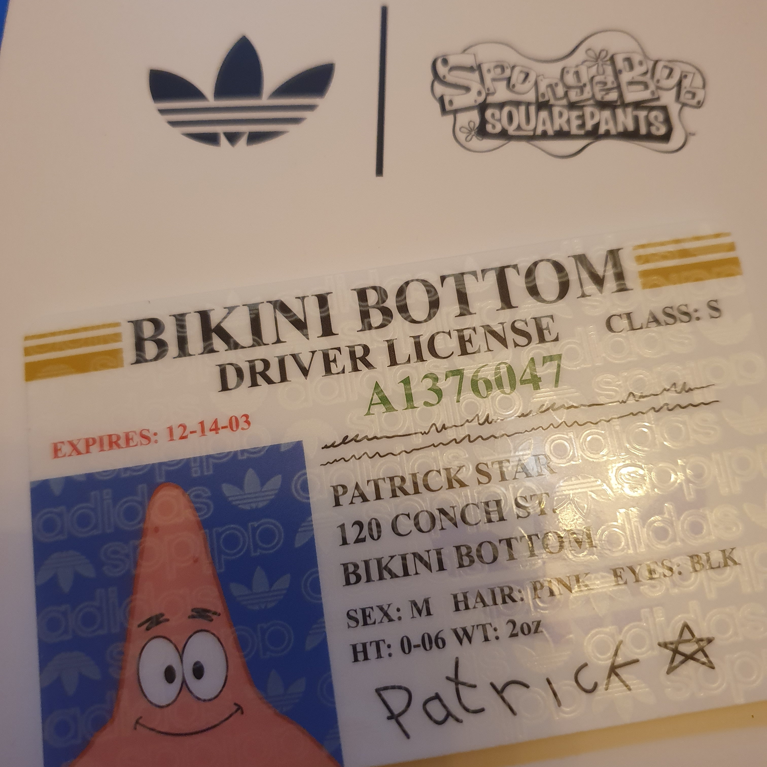 Adidas x Spongebob Patrick Superstar Black Core Black 착용 스타일 - 2