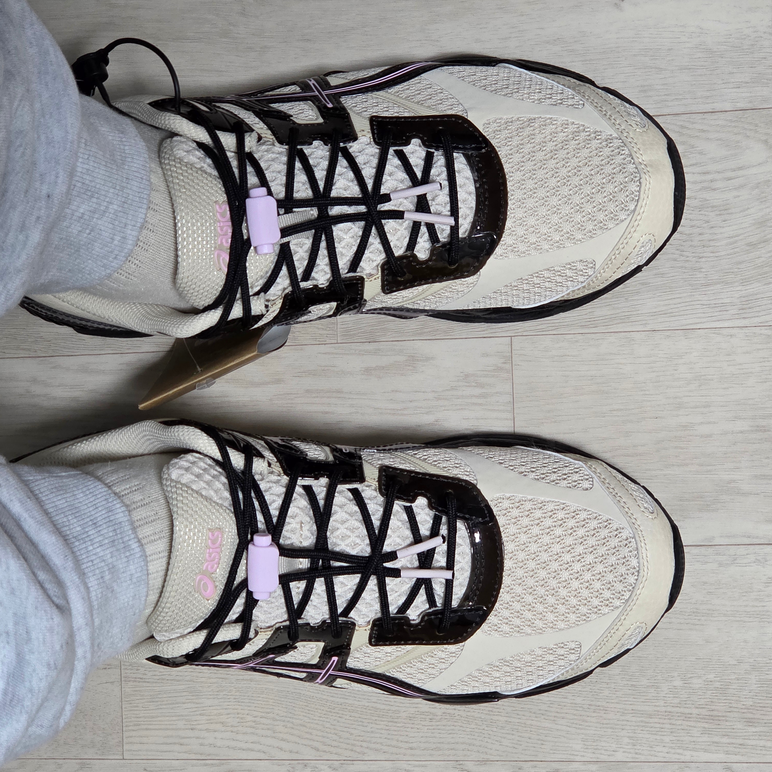 Asics x Finesse Gel-Cumulus 16 Desert Rose 착용 스타일 - 6