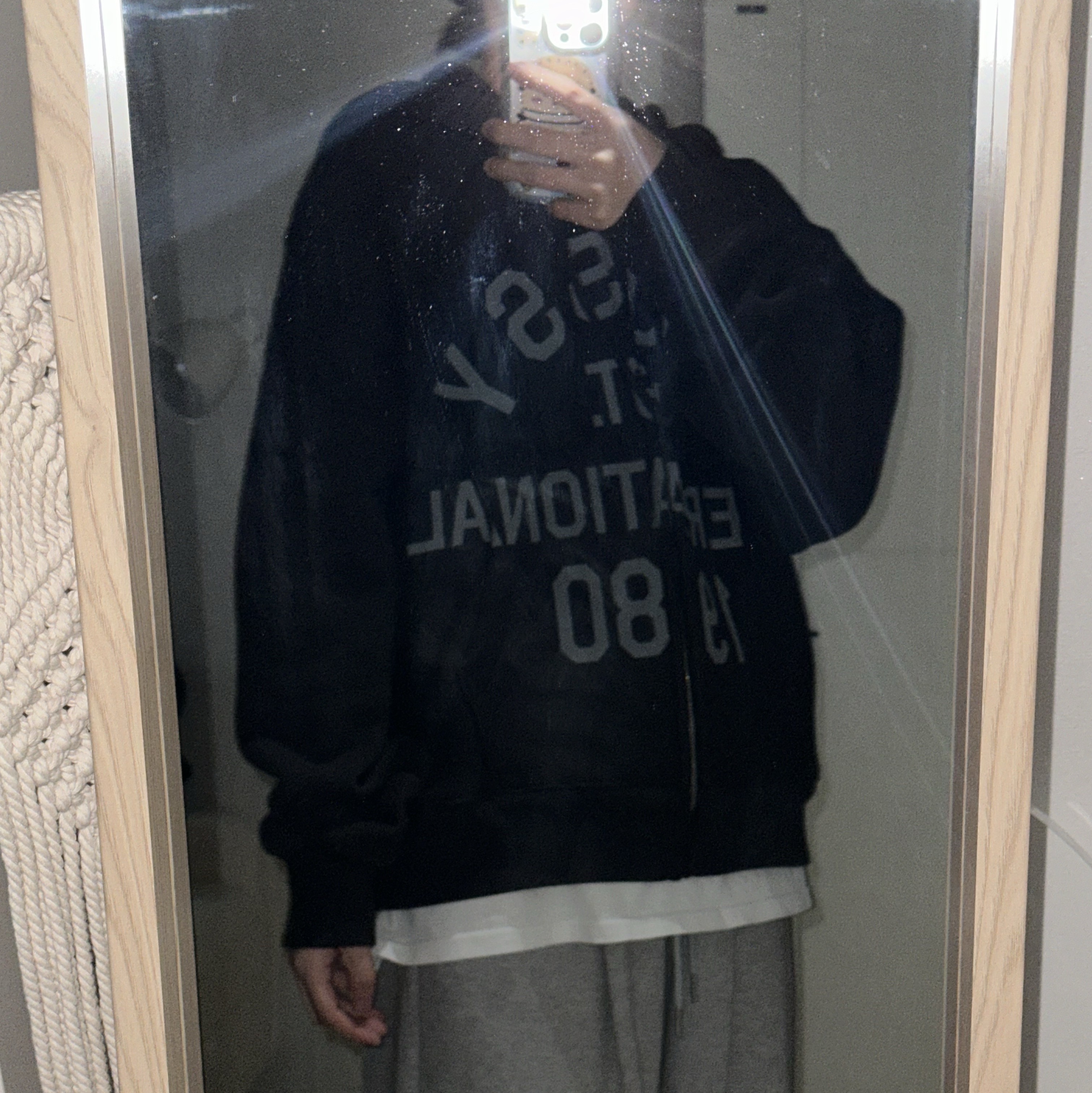 Stussy Established Zip Hoodie Black 착용 스타일