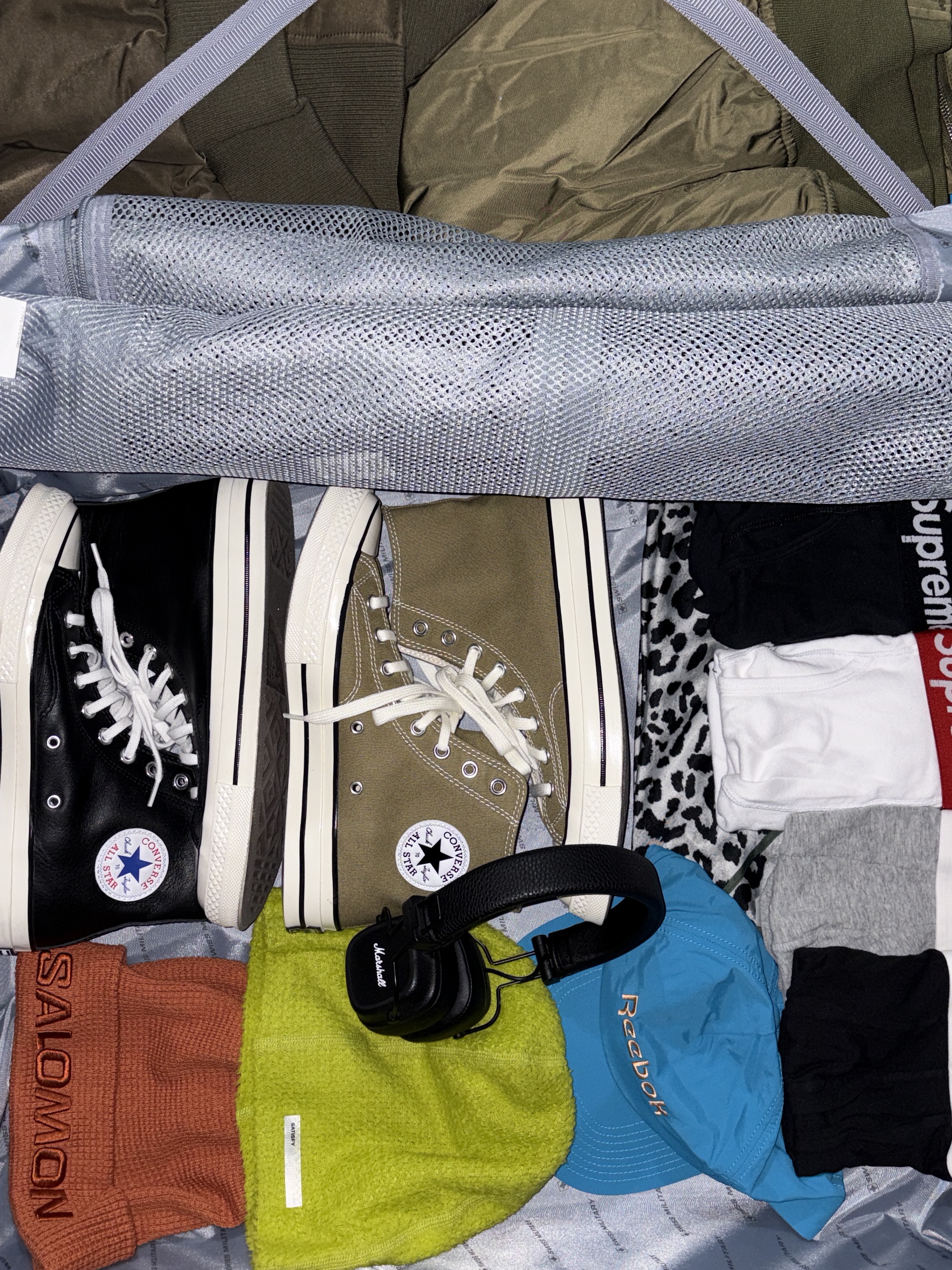 Converse Chuck 70 Leather Black, Converse Chuck 70 High Vintage Canvas Utility Khaki 착용 스타일