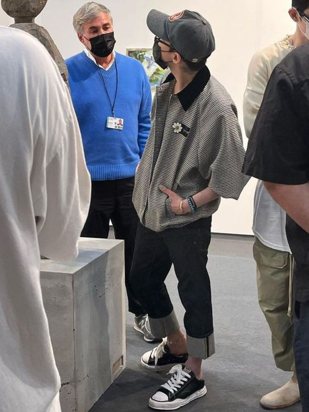 Maison Mihara Yasuhiro Peterson OG Sole Canvas Low-top Sneakers Natural, Maison Mihara Yasuhiro Baker Canvas Low-top Sneakers Multi 착용 스타일 - 4