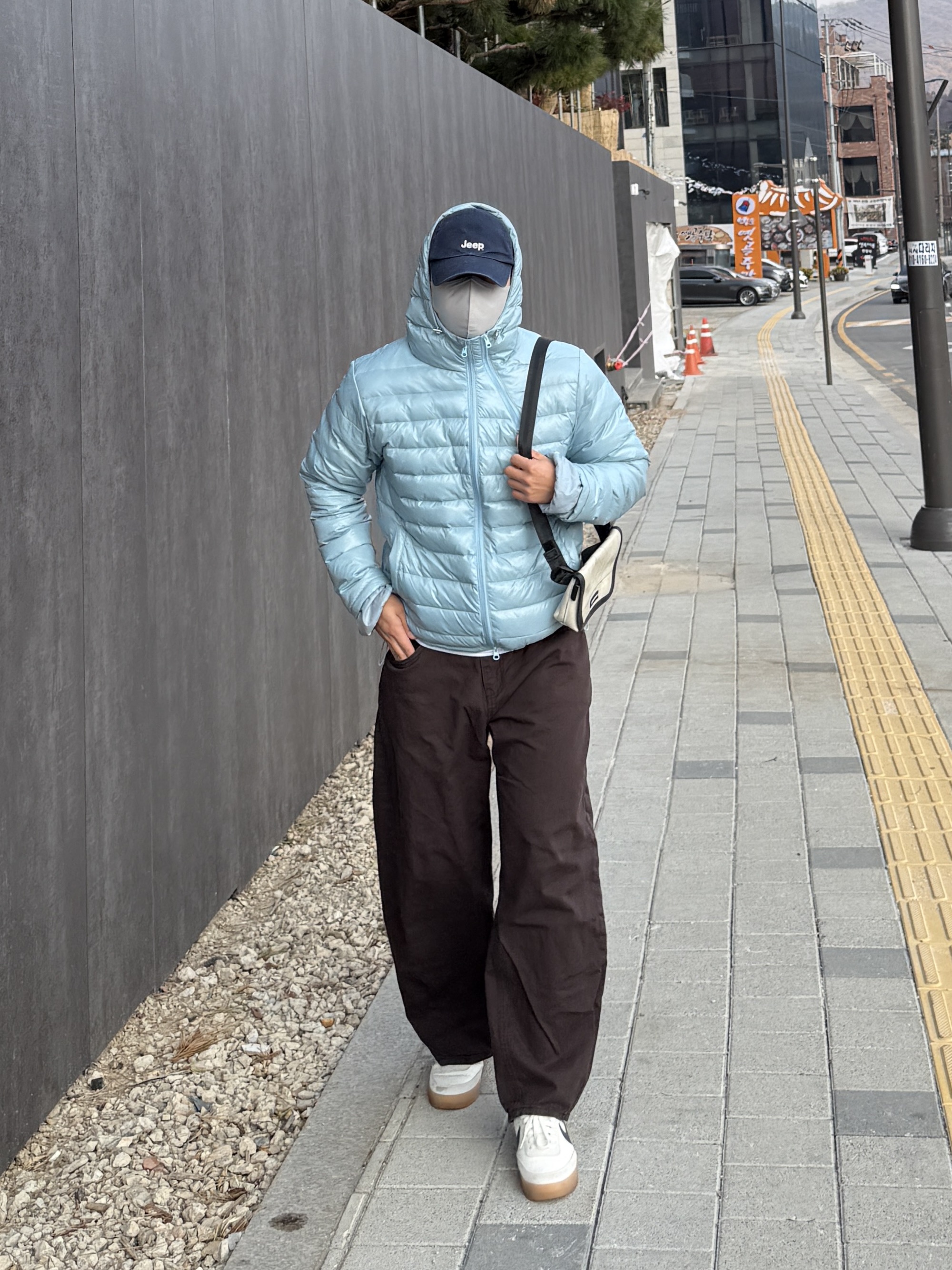 FREITAG Boutique Unisex F40 JAMIE 0642 Hipsack, FREITAG Boutique Unisex F40 JAMIE 0639 Hipsack 착용 스타일 - 1