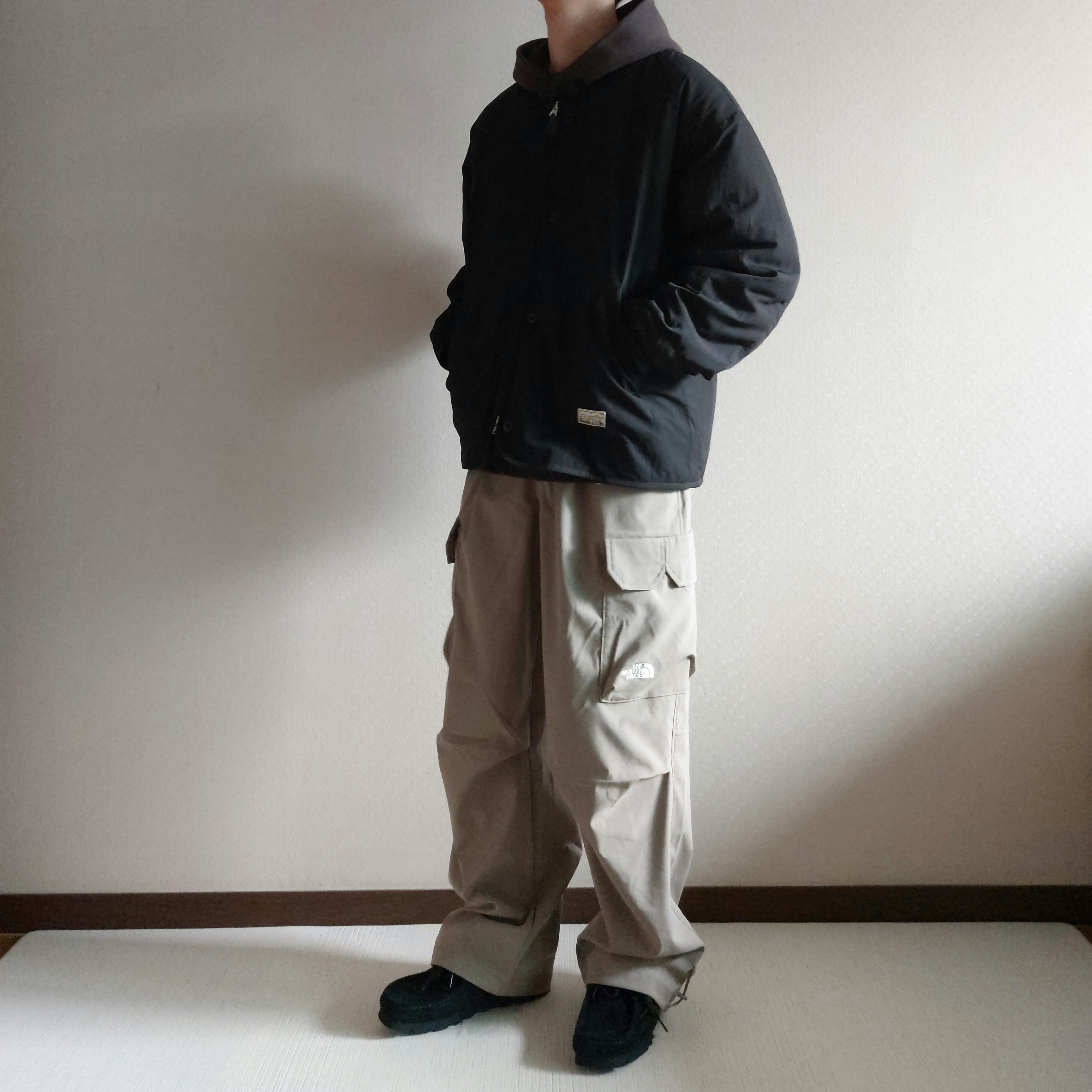 Clarks x Post Archive Faction (Paf) WallabeeBT Black Suede, Millo Archive Button Liner Quilted Jacket Black 착용 스타일 - 1