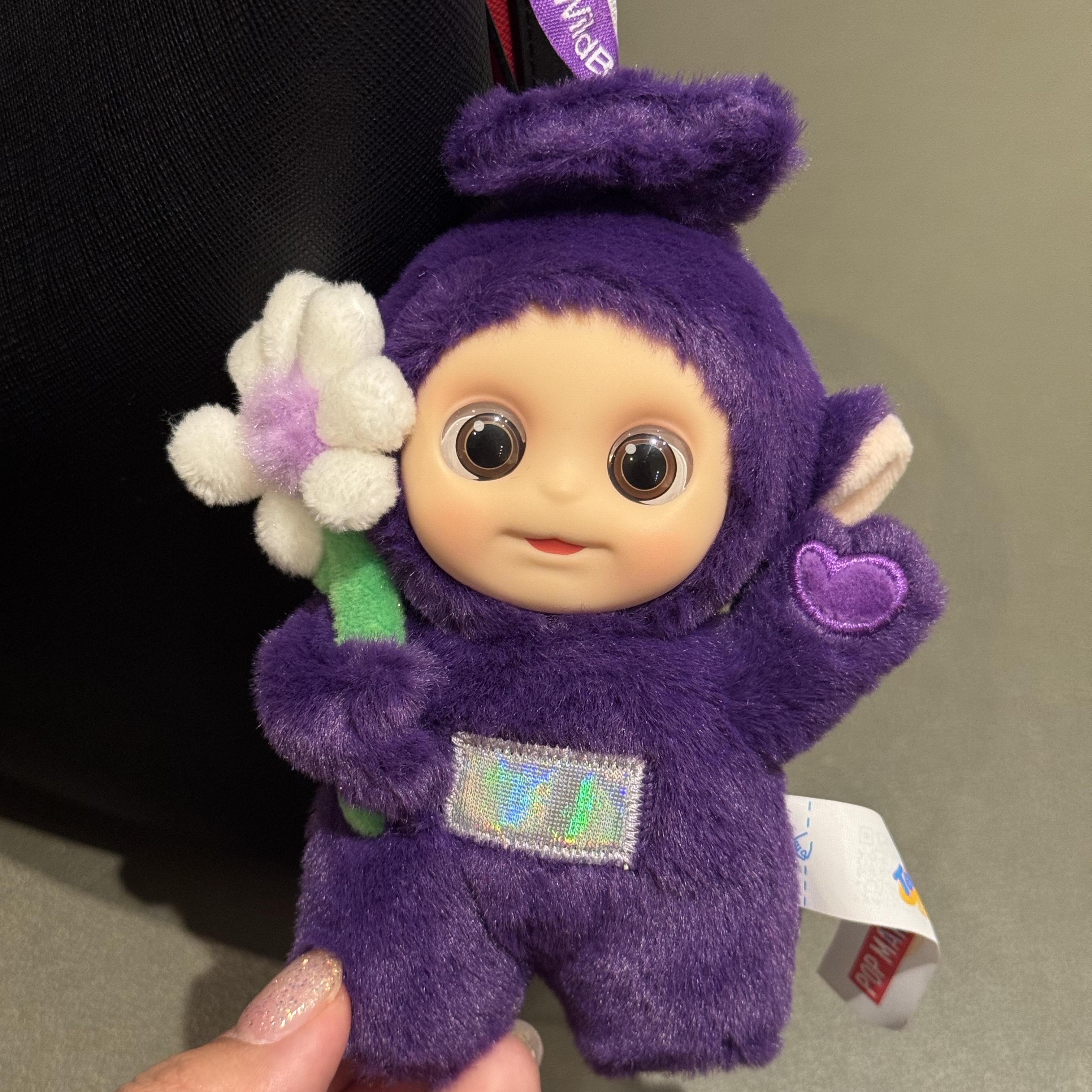 Pop Mart Teletubbies Say Hello Series Figures Sealed Case Tinky Winky's Chill Flower (Opened Case) 착용 스타일