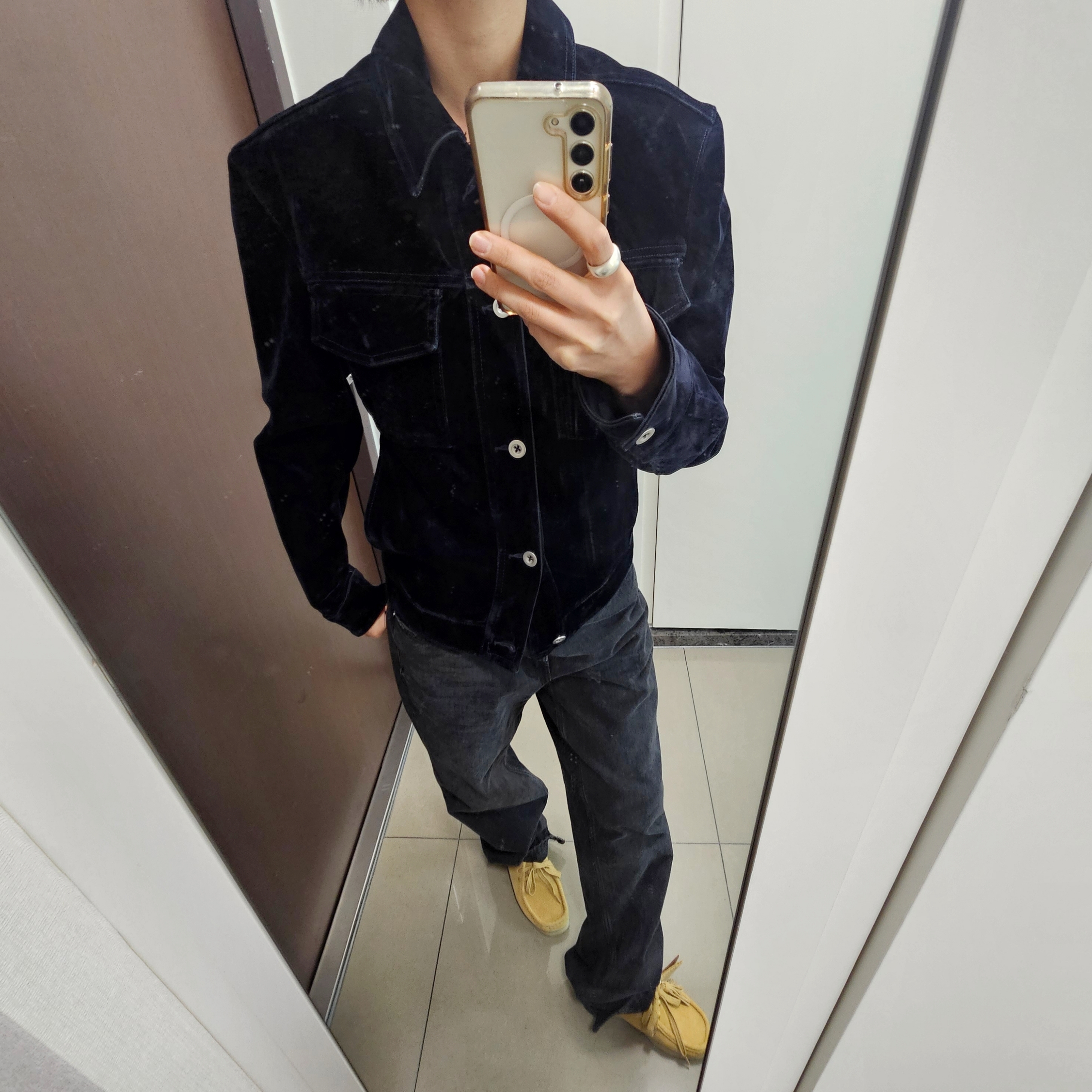 (W) Clarks Wallabee Maple Suede 착용 스타일 - 2