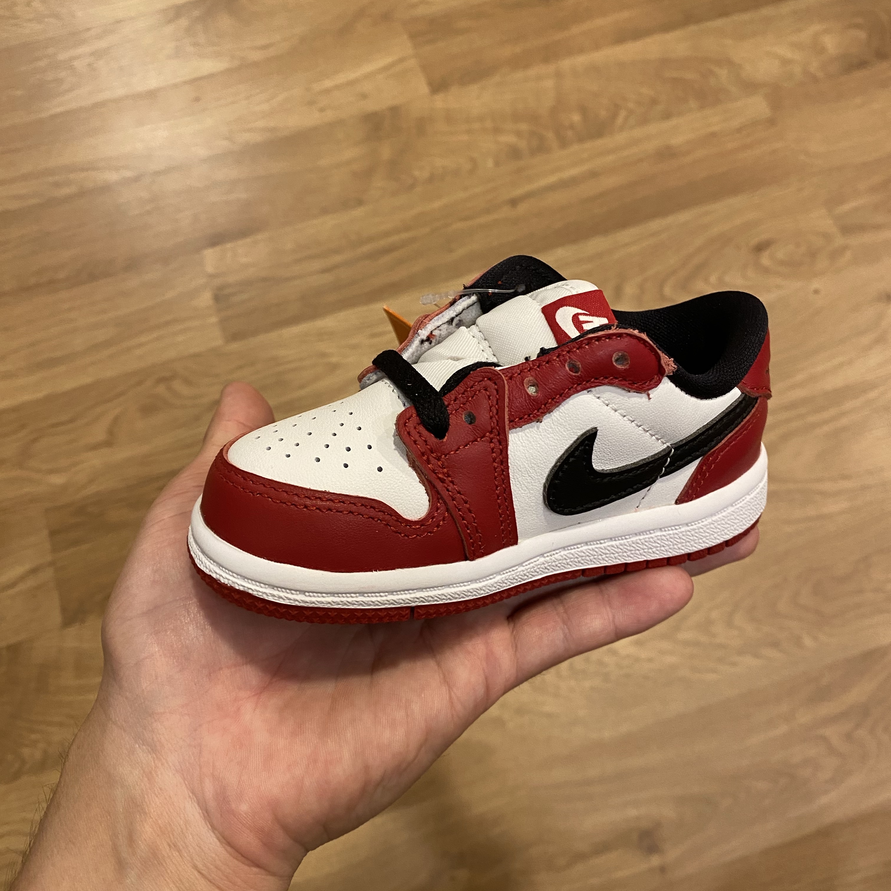(TD) Jordan 1 Retro Low OG Chicago 착용 스타일 - 2