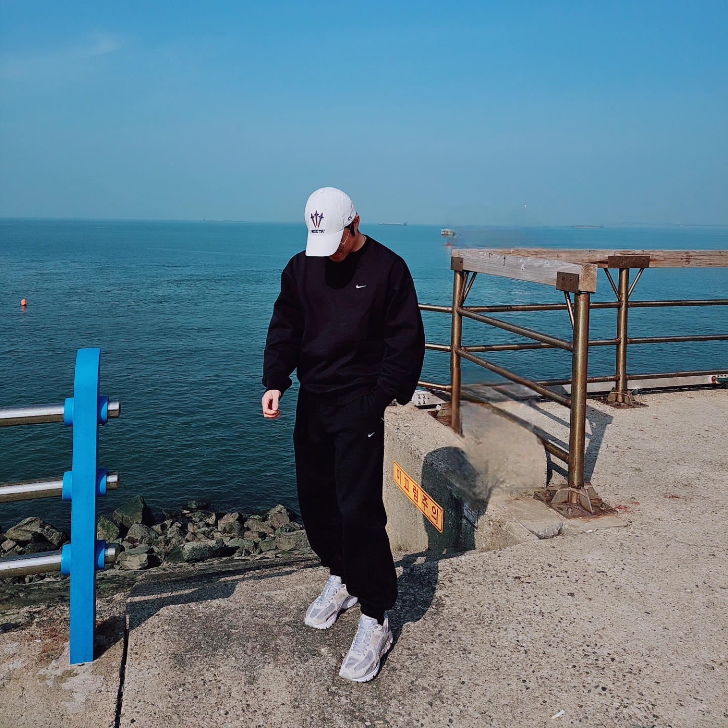 Nike Solo Swoosh Fleece Crew Black - Asia, Nike NRG Solo Swoosh Fleece Pants Black White - Asia 착용 스타일