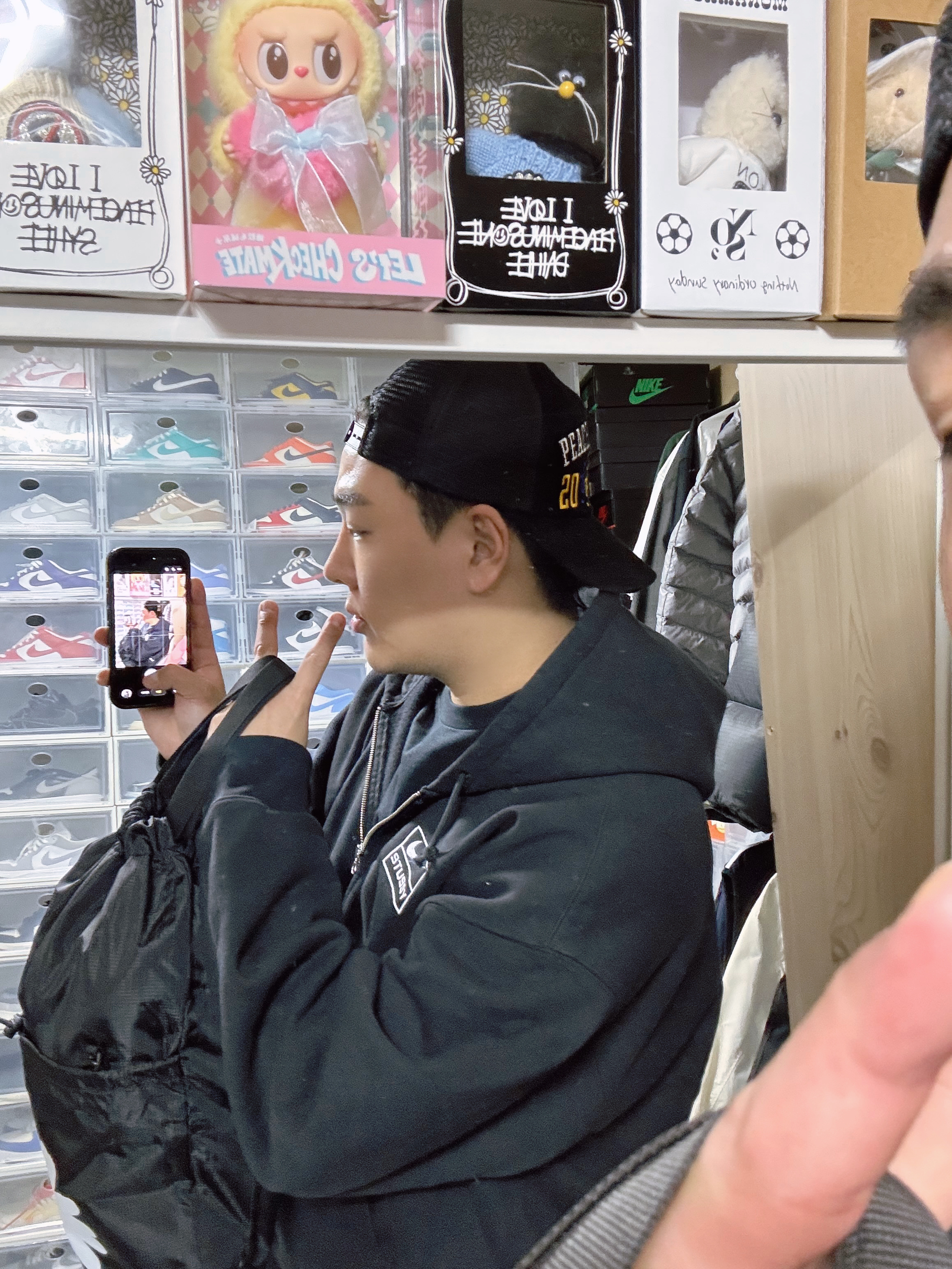 Peaceminusone x 2025 MAMA Awards Peacemamaone Cap Mesh, Peaceminusone x 2025 MAMA Awards Peacemamaone Cap Cotton 착용 스타일 - 9