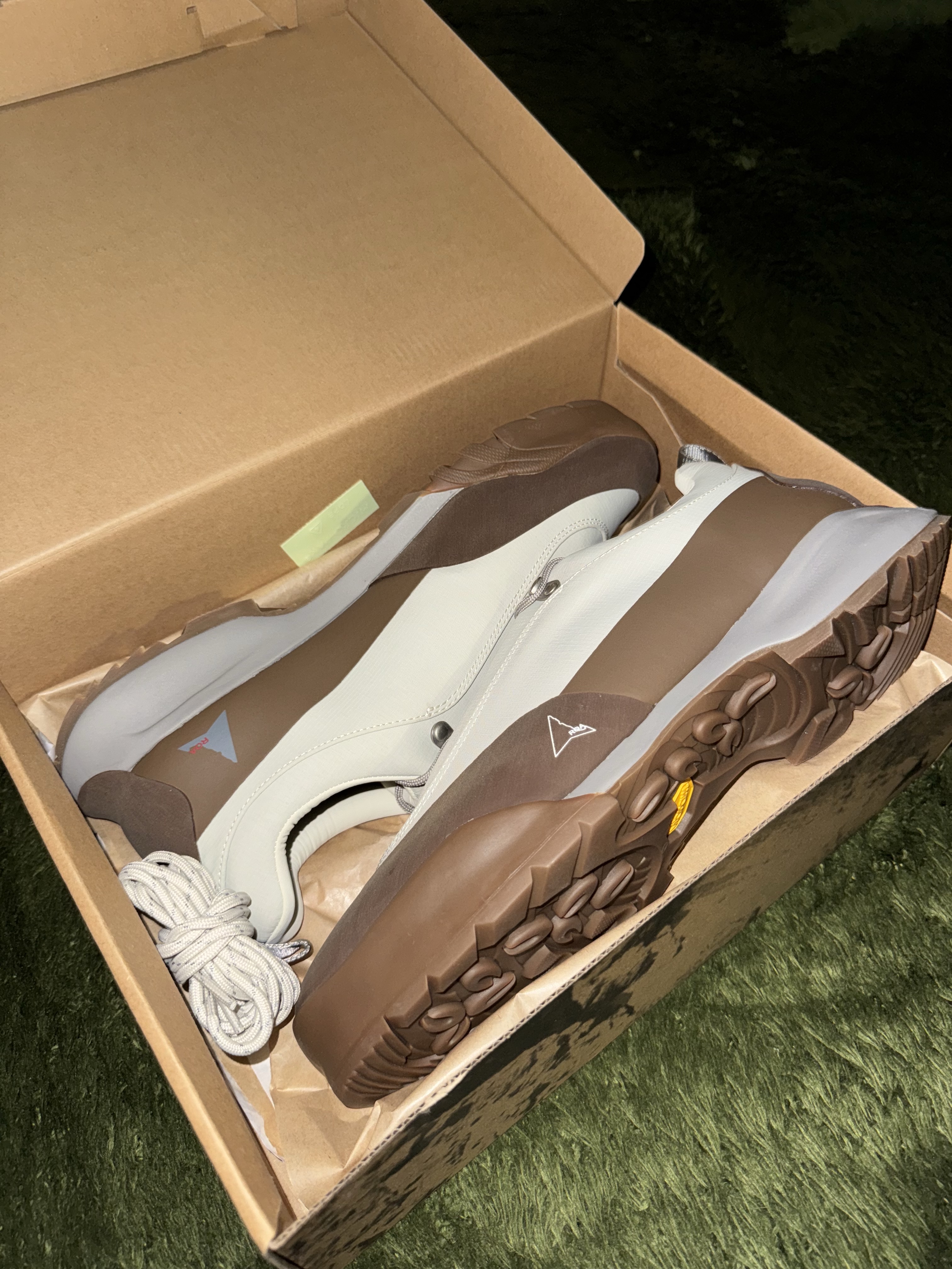 Roa Cingino Grey Honey 착용 스타일 - 7