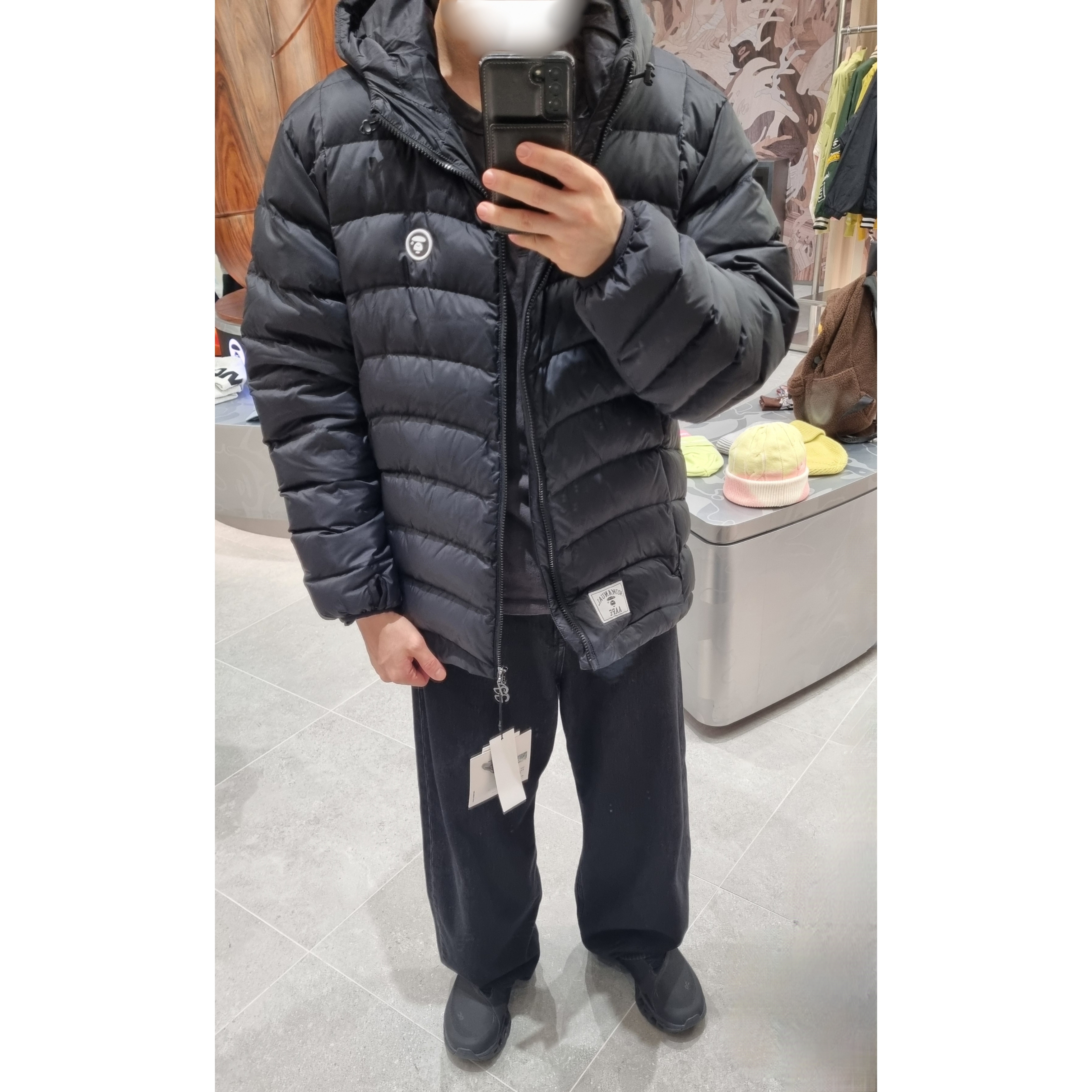 On Running x Post Archive Faction (Paf) Cloudmonster 2 Black Magnet, [KREAM 단독] NOMANUAL x AAPE Moonface Light Duck Down Black 착용 스타일 - 1