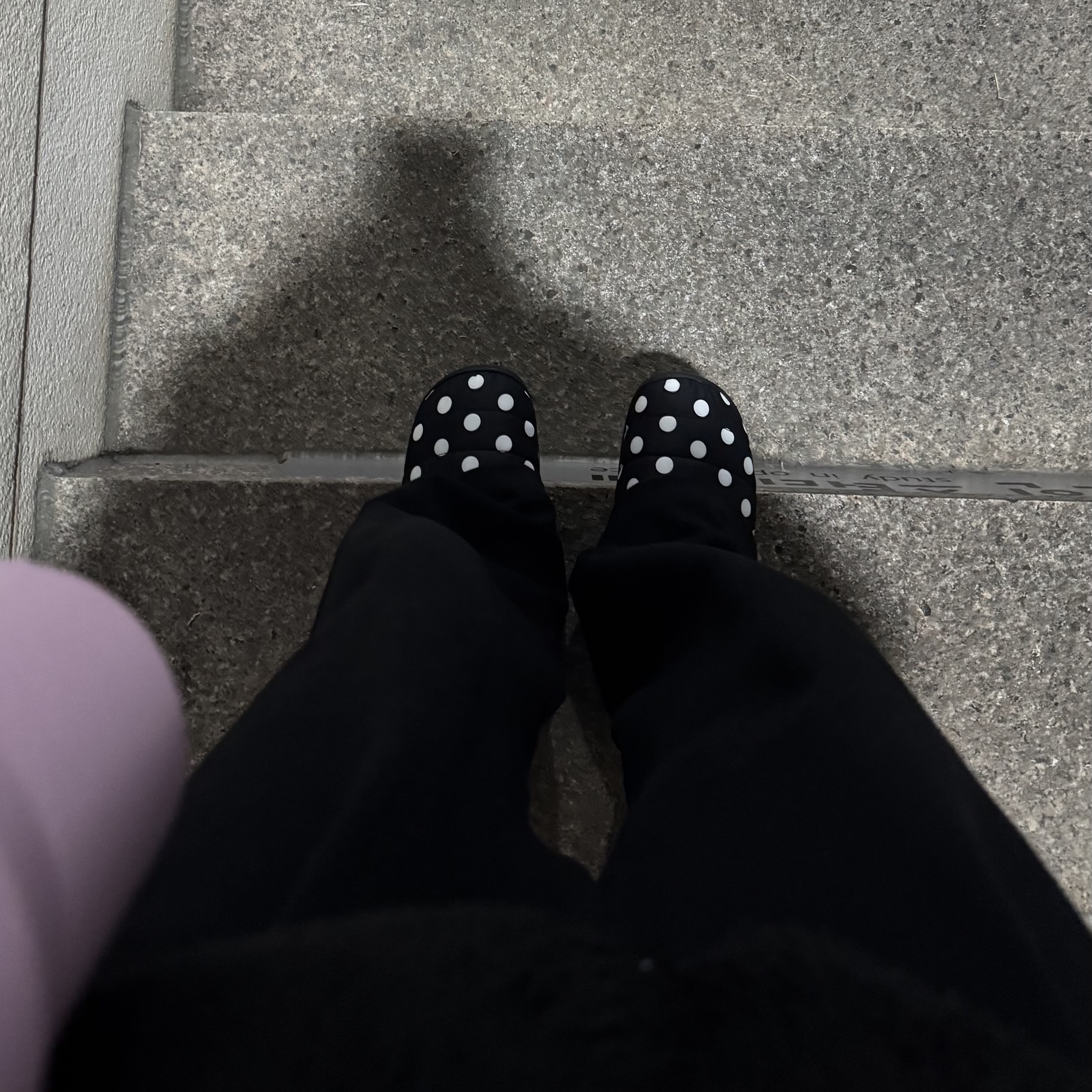 Subu Permanent F-Line Dots 착용 스타일
