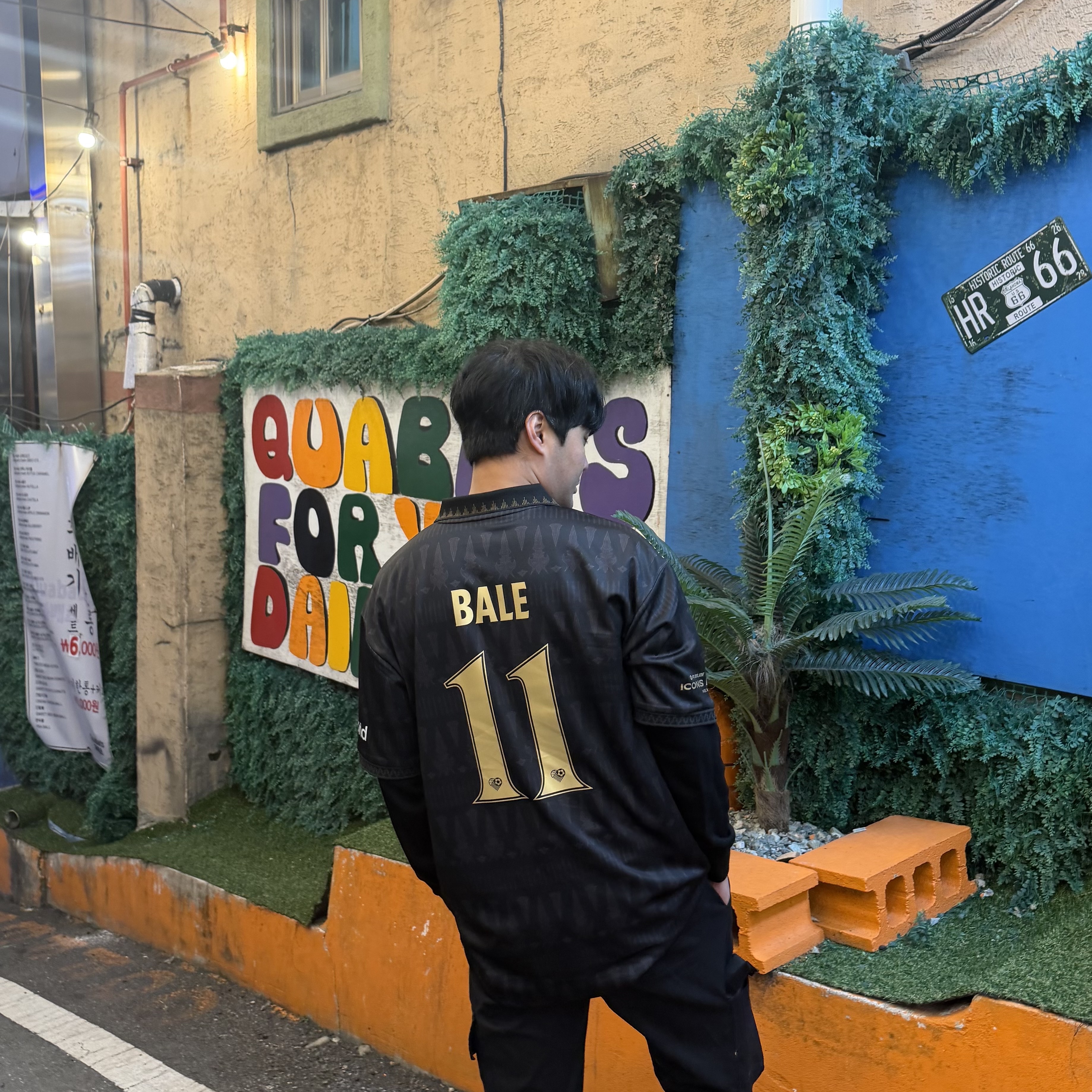 [PRE-ORDER] FC SPEAR Jersey Black L (Marking) 착용 스타일