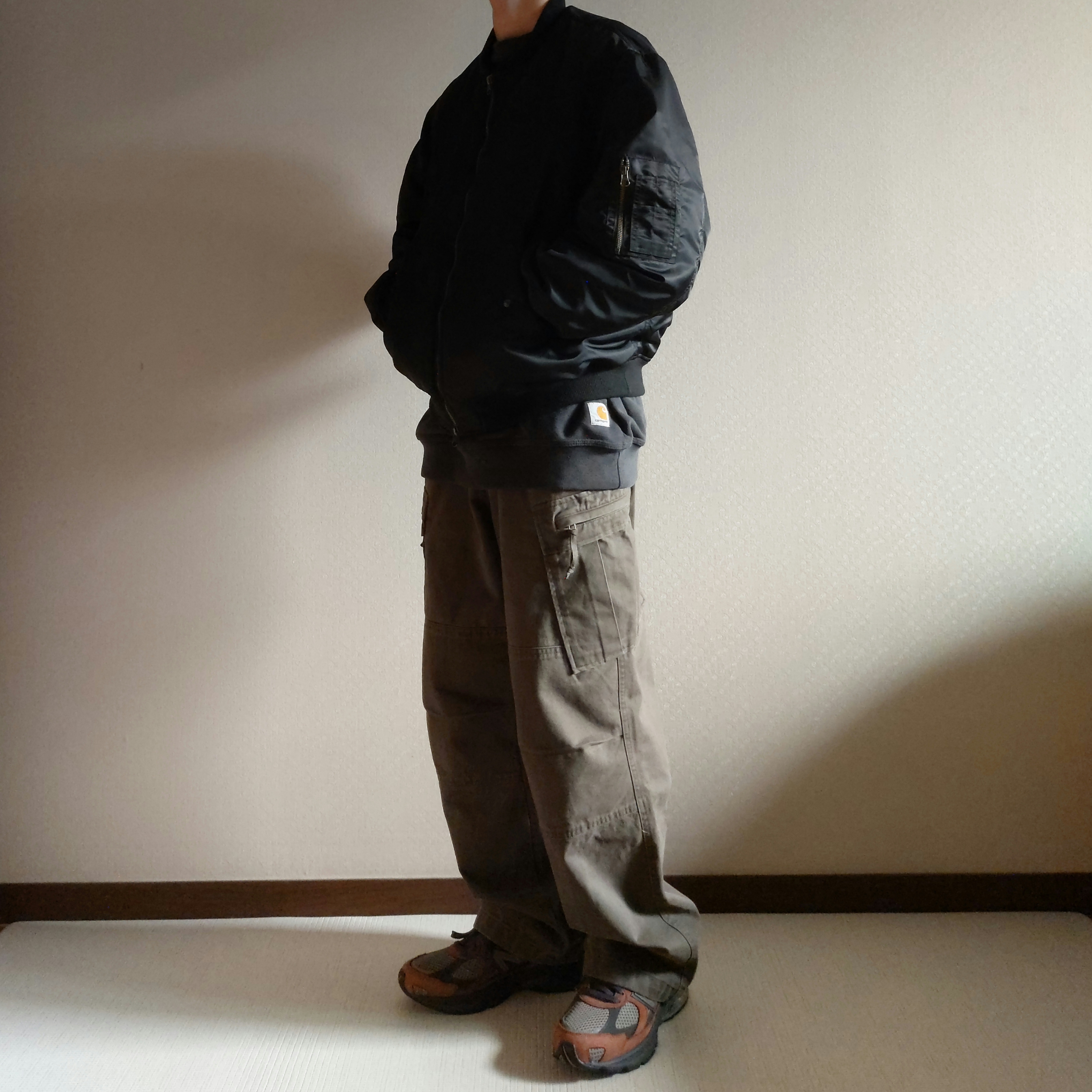 New Balance 2010 Brown, PERENN Zip Cargo Pants Mud 착용 스타일
