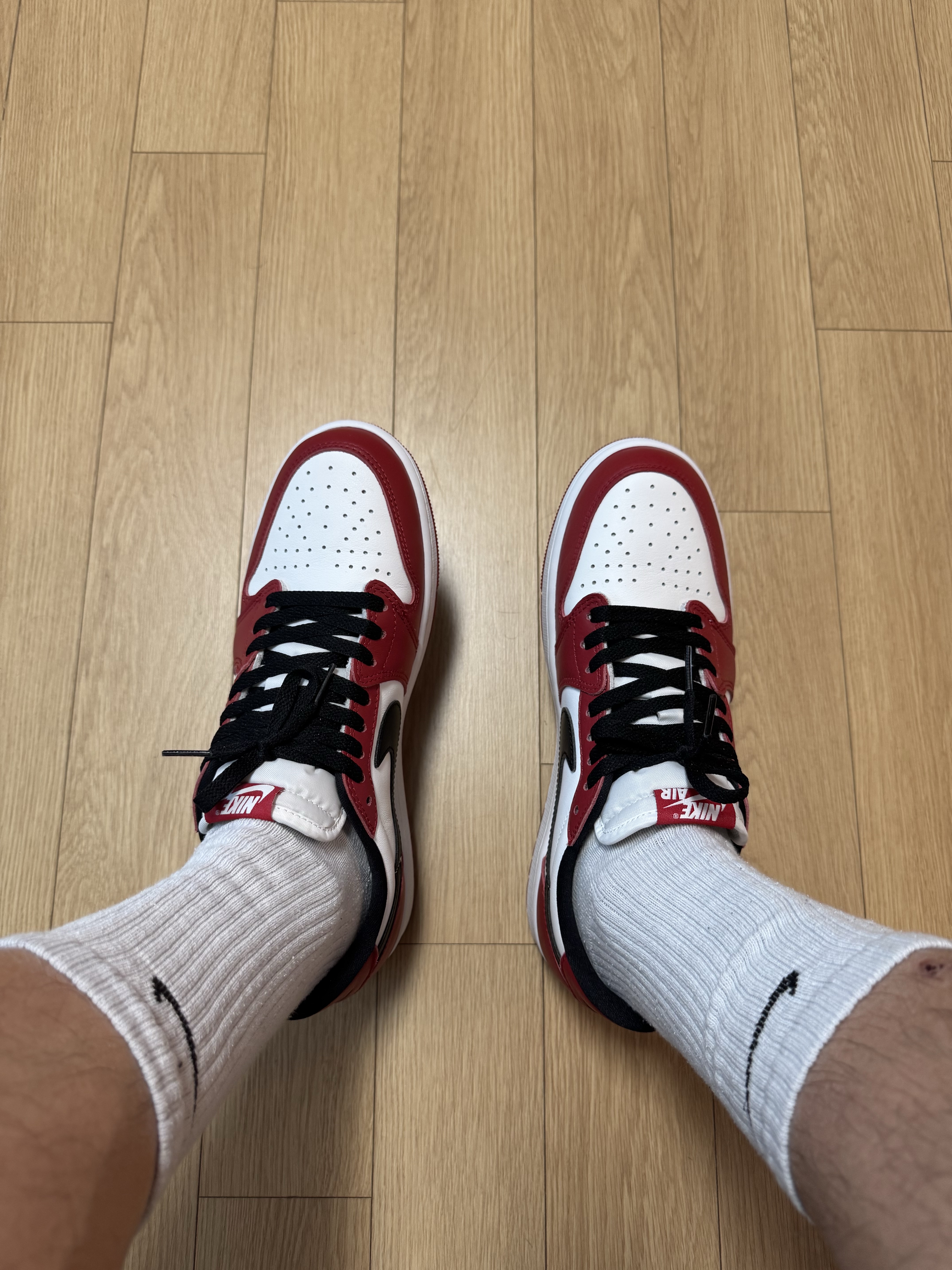 Jordan 1 Retro Low OG Chicago 착용 스타일 - 2