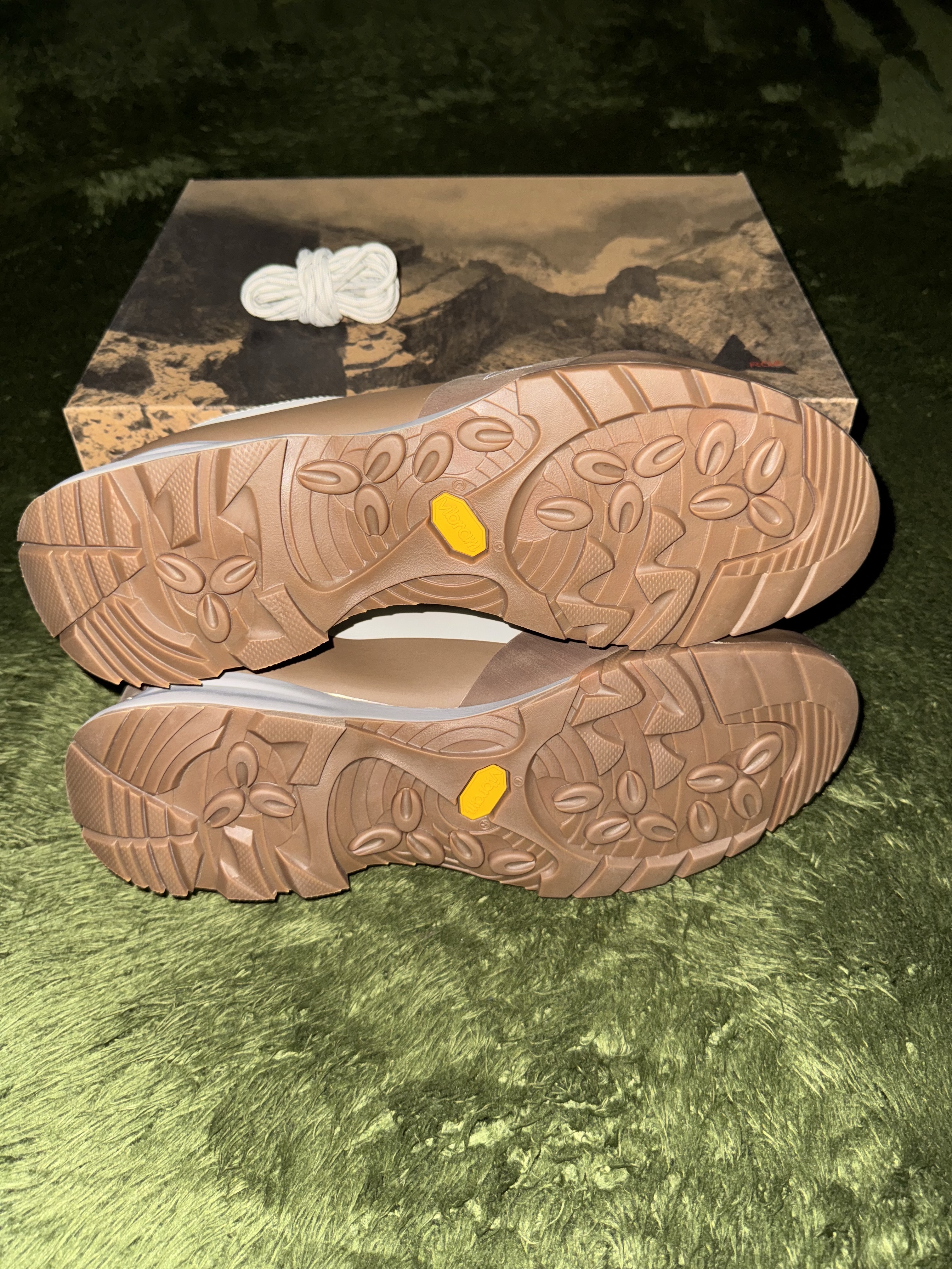 Roa Cingino Grey Honey 착용 스타일 - 6