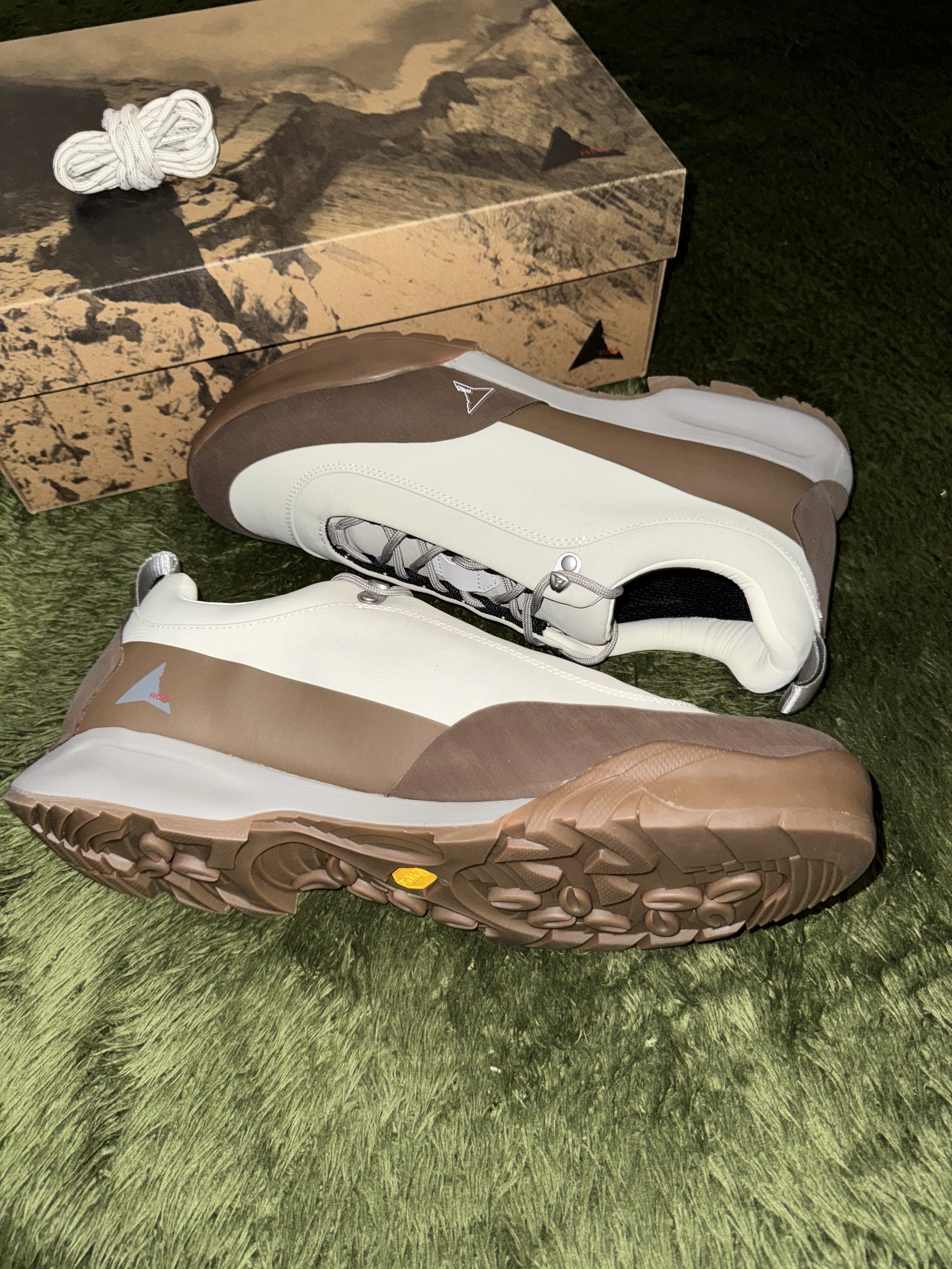 Roa Cingino Grey Honey 착용 스타일 - 5