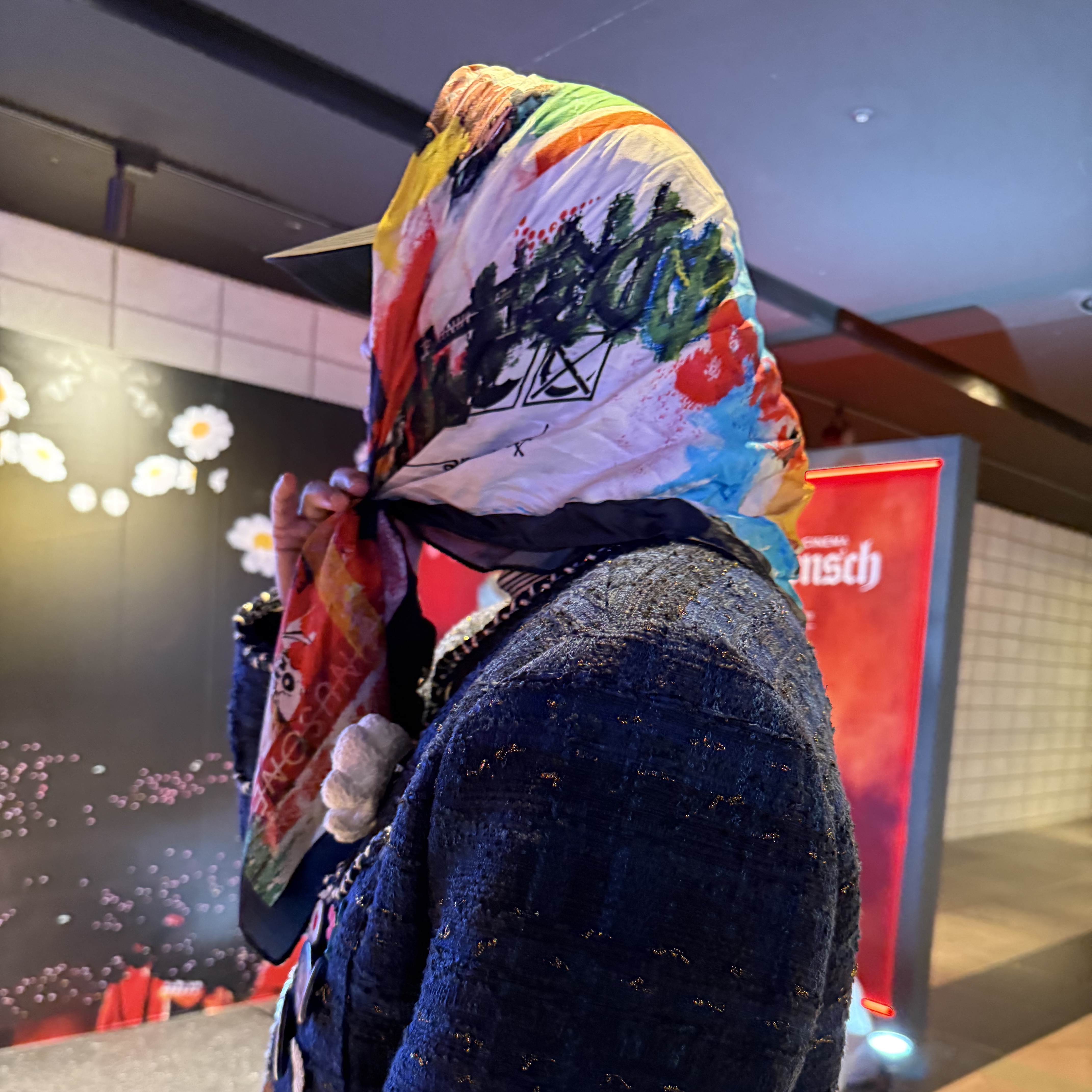 Peaceminusone PMO Scarf #1 Multi 착용 스타일