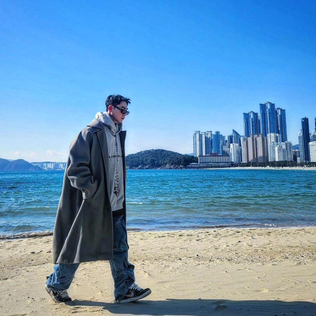 Undermycar Majanne Multi Button Oversized Wool Coat Slate Gray - 21FW 착용 스타일