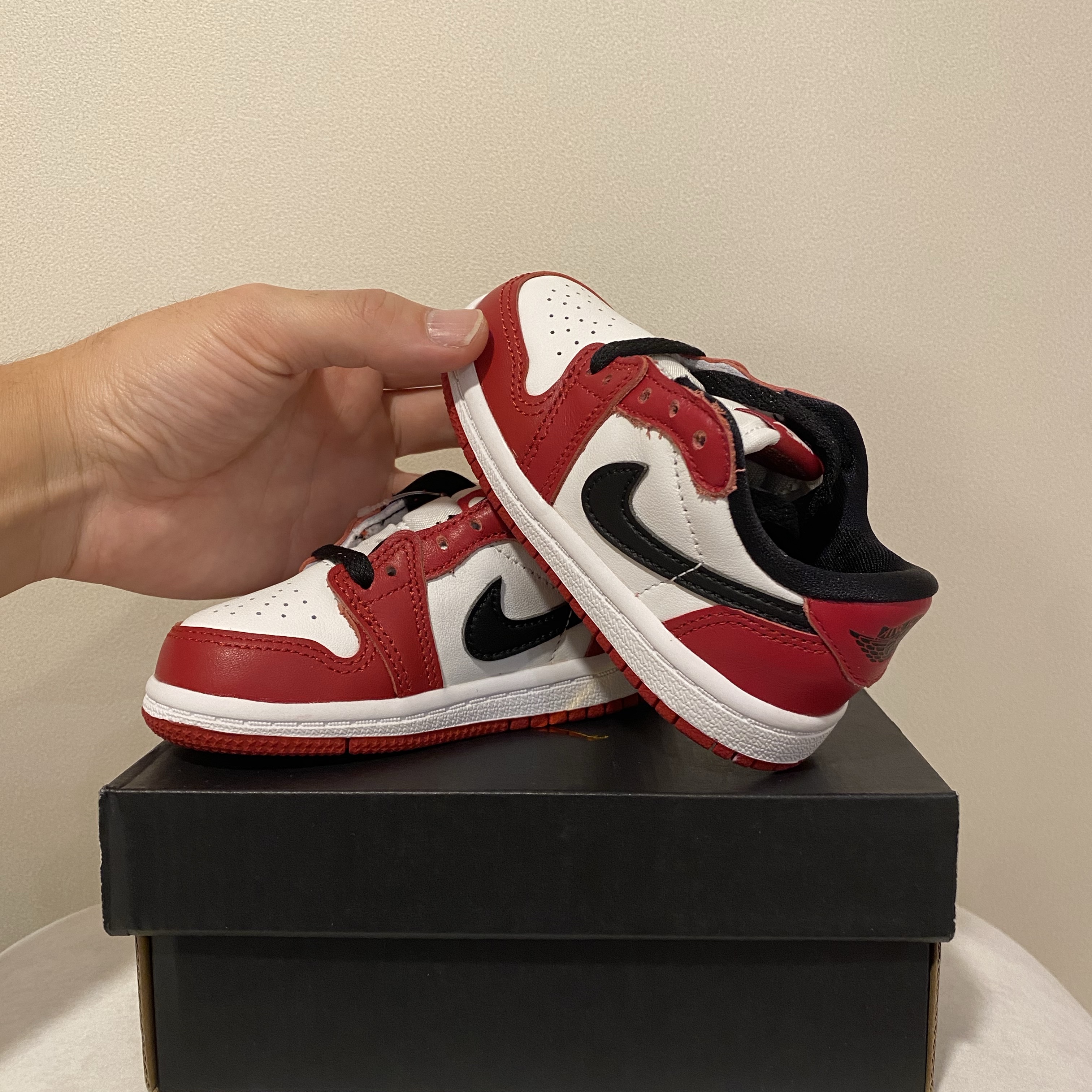 (TD) Jordan 1 Retro Low OG Chicago 착용 스타일 - 1