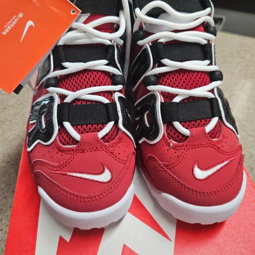 Nike Air More Uptempo 96 Bulls 2021 착용 스타일 - 1