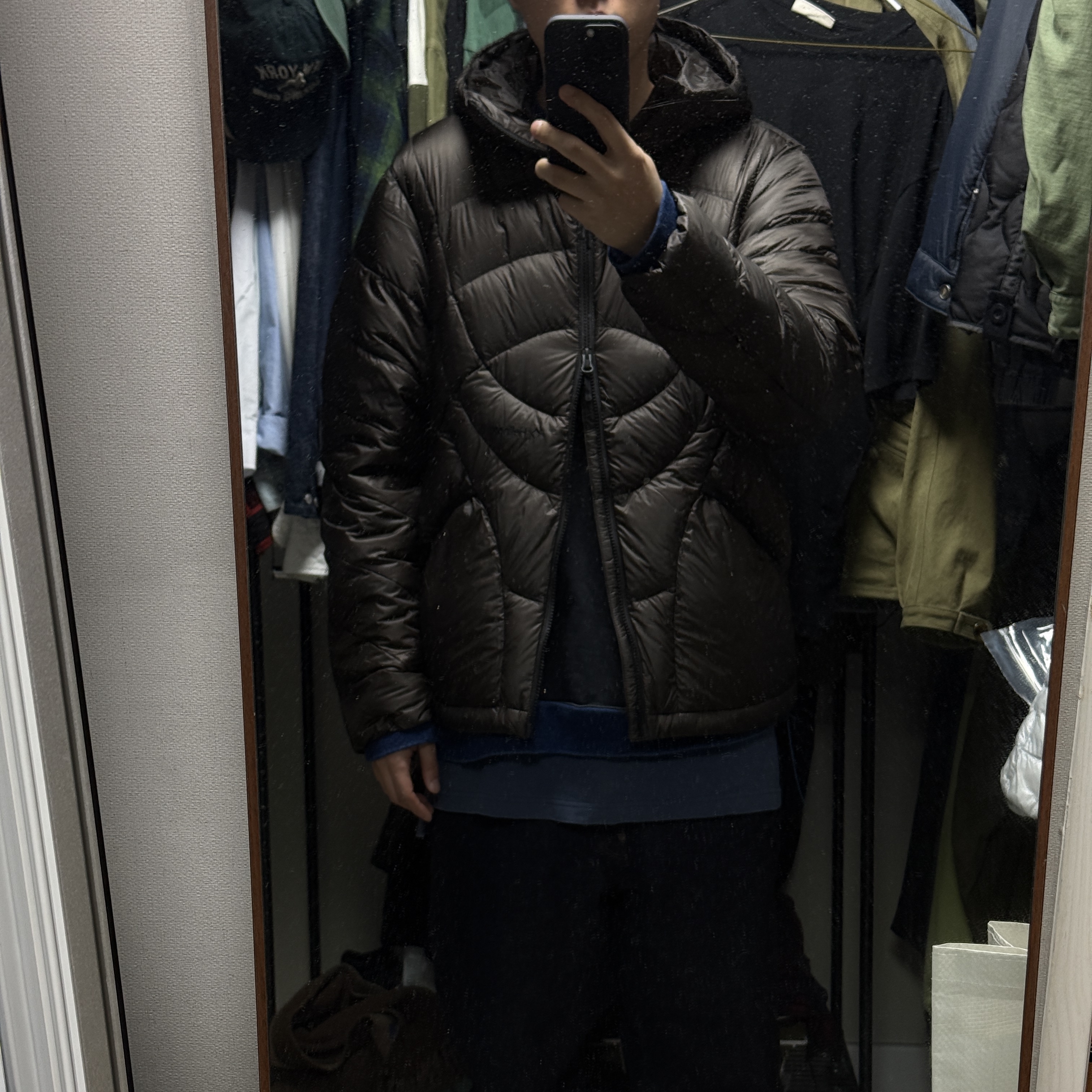 Helinox Wear Eclipse Pack Down Jacket Dark Brown 착용 스타일
