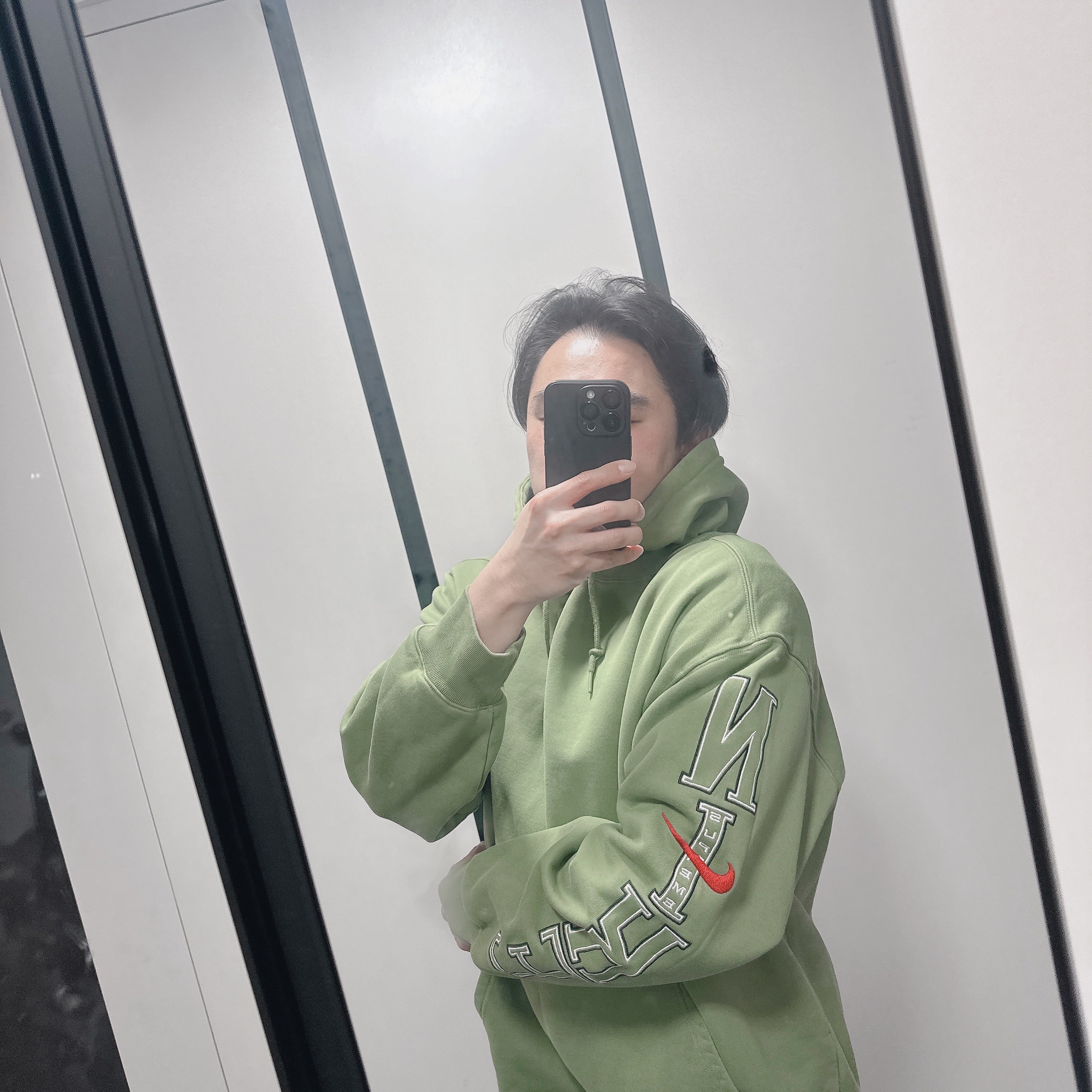 Supreme x Nike Hooded Sweatshirt Olive - 24SS 착용 스타일